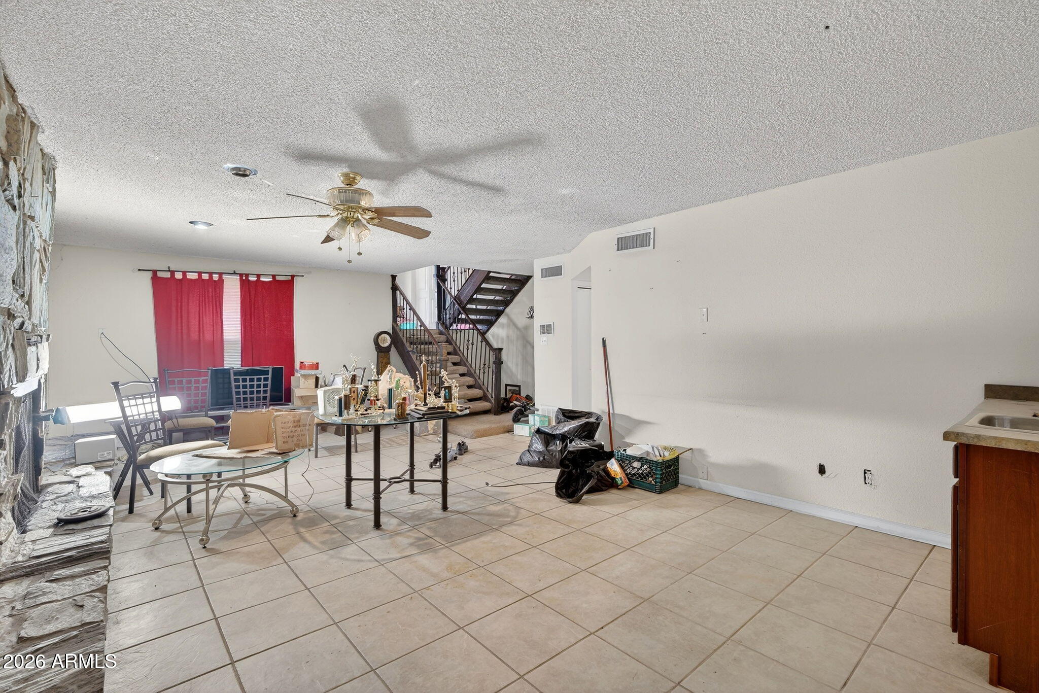9832 S 4th Street