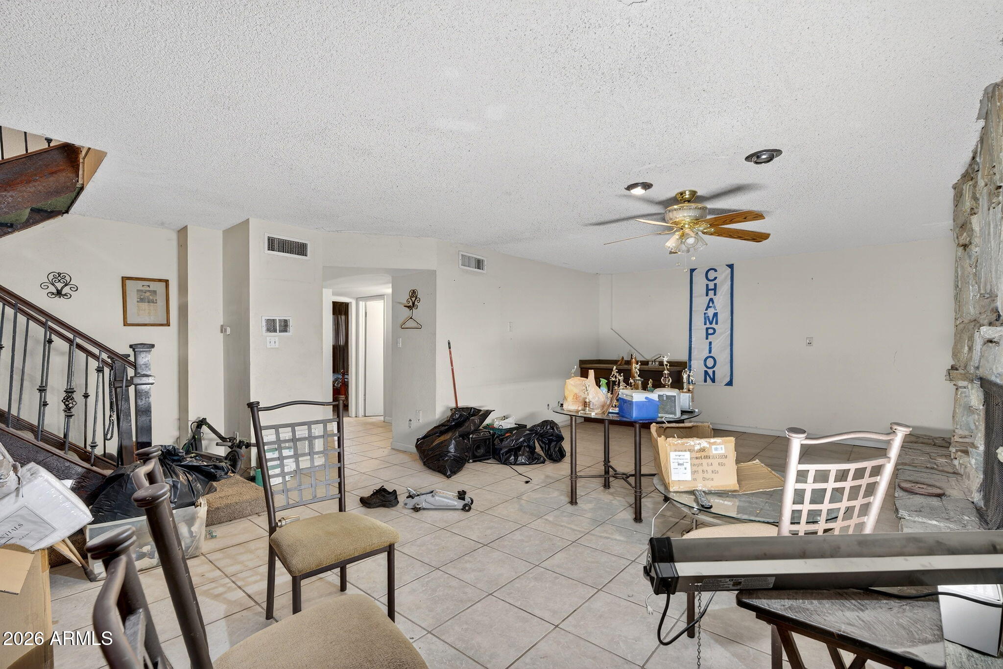 9832 S 4th Street