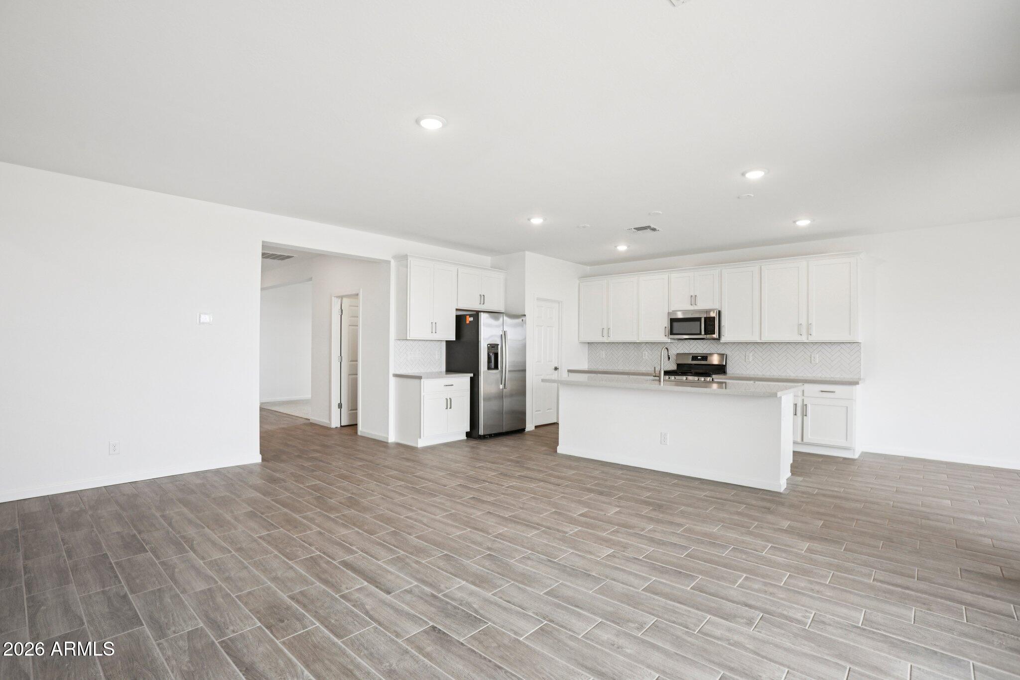 47148 W PECAN WOODS