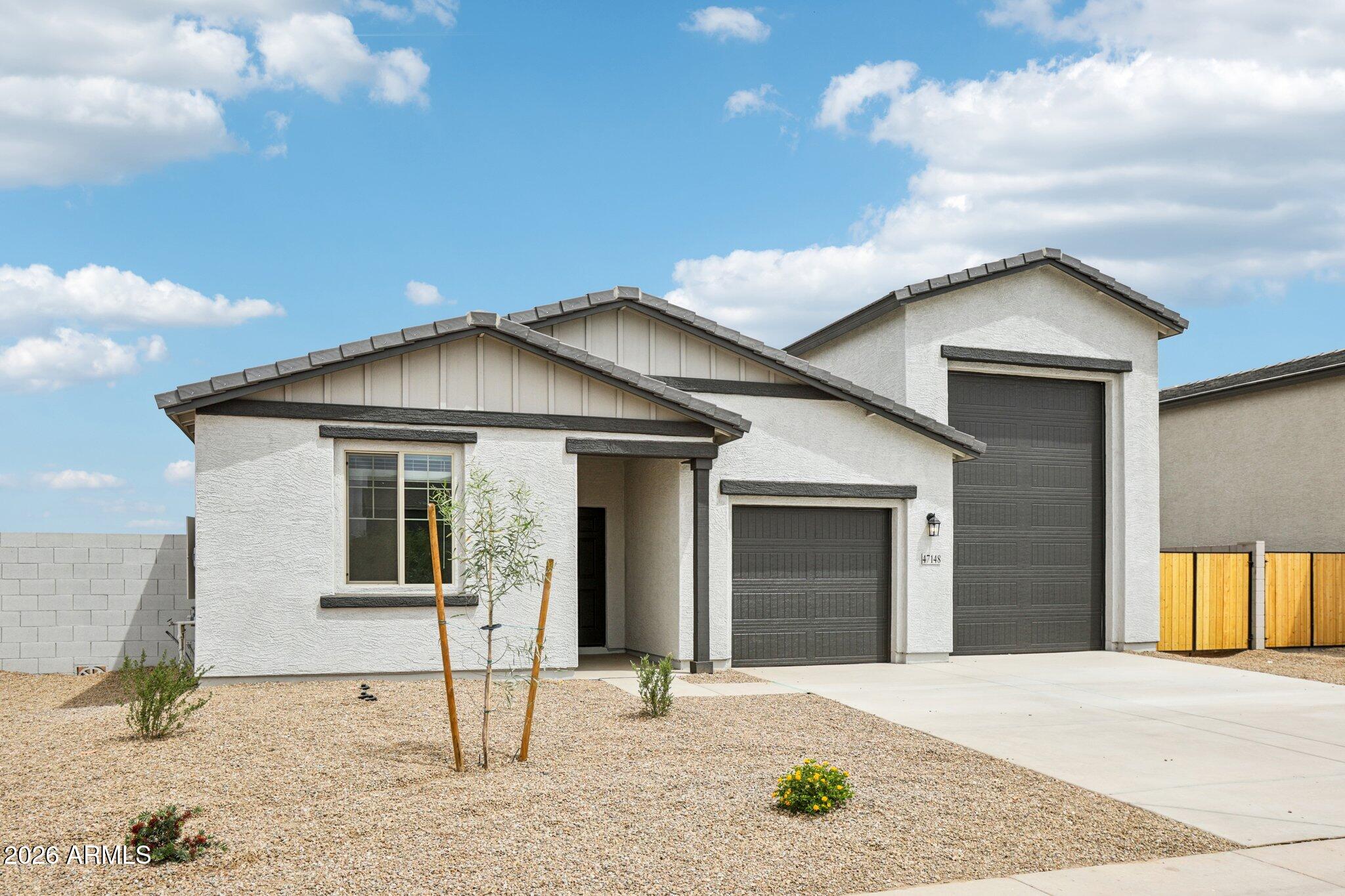 47148 W PECAN WOODS