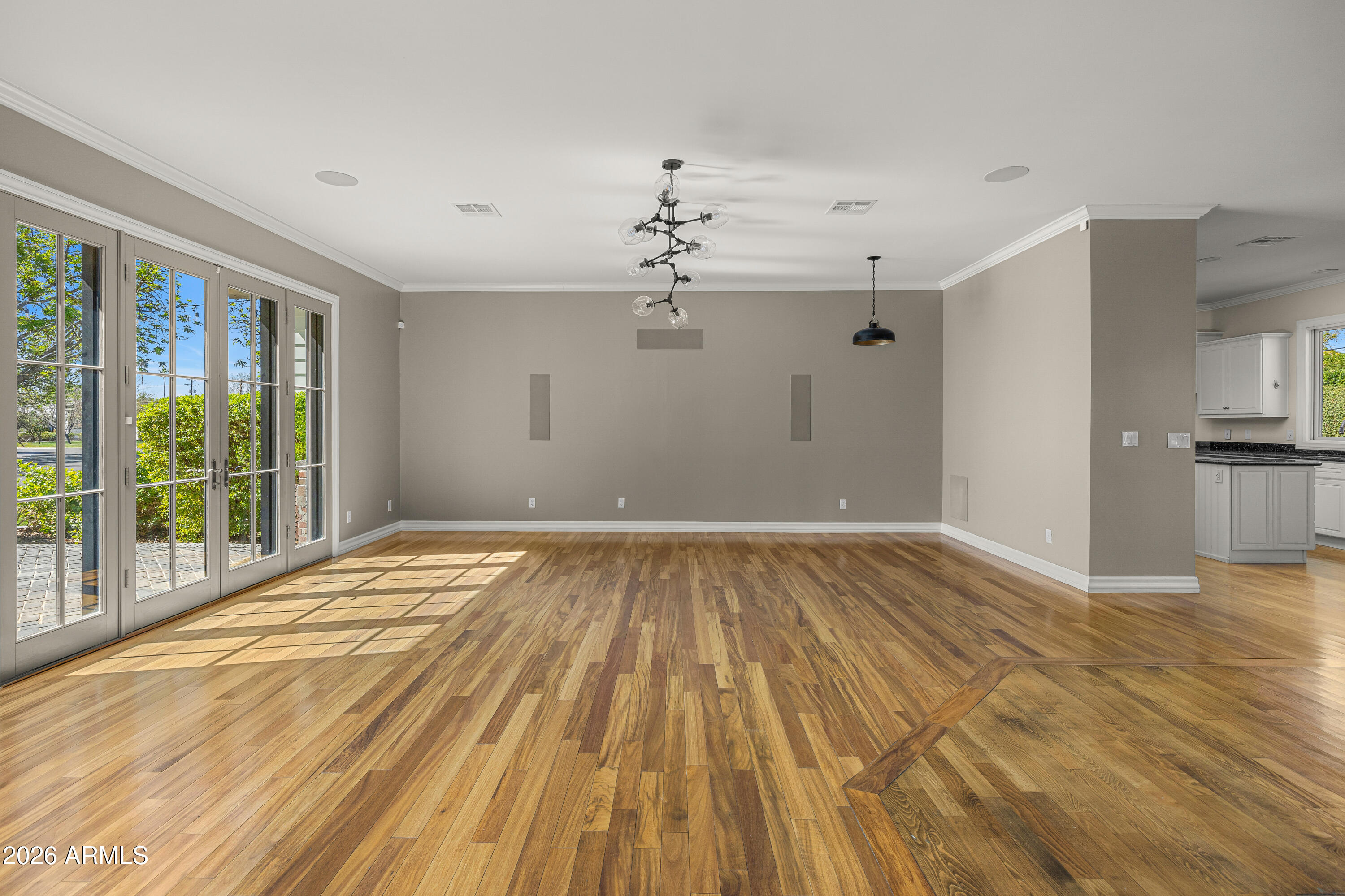 6022 E CALLE ROSA