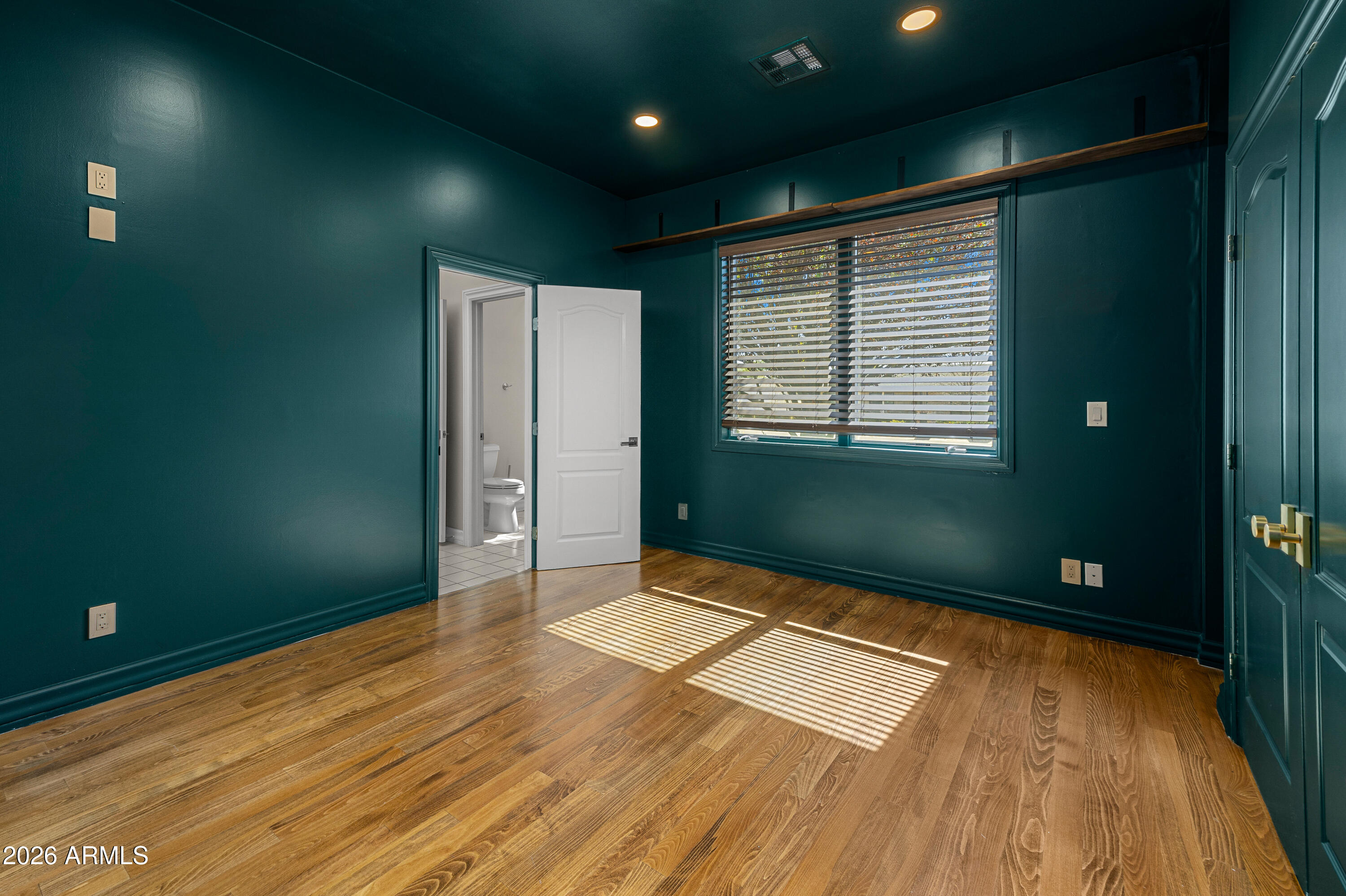 6022 E CALLE ROSA