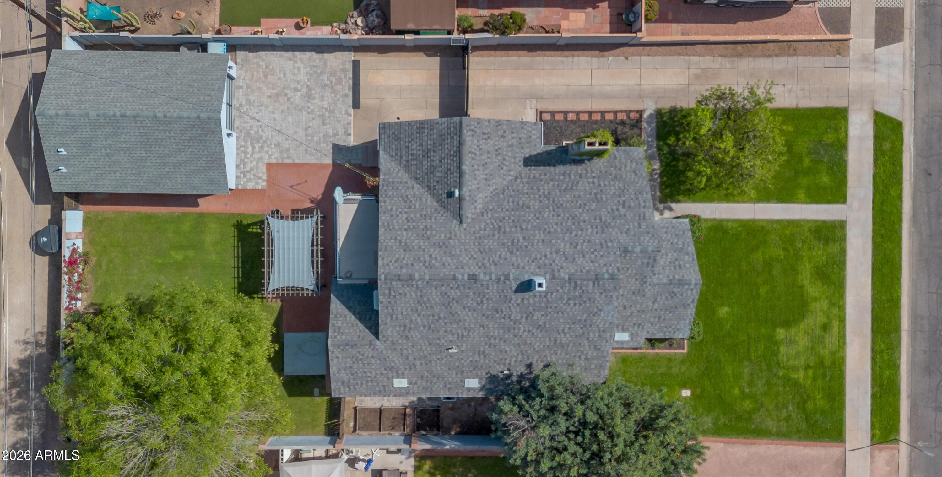 114 W Windsor Avenue