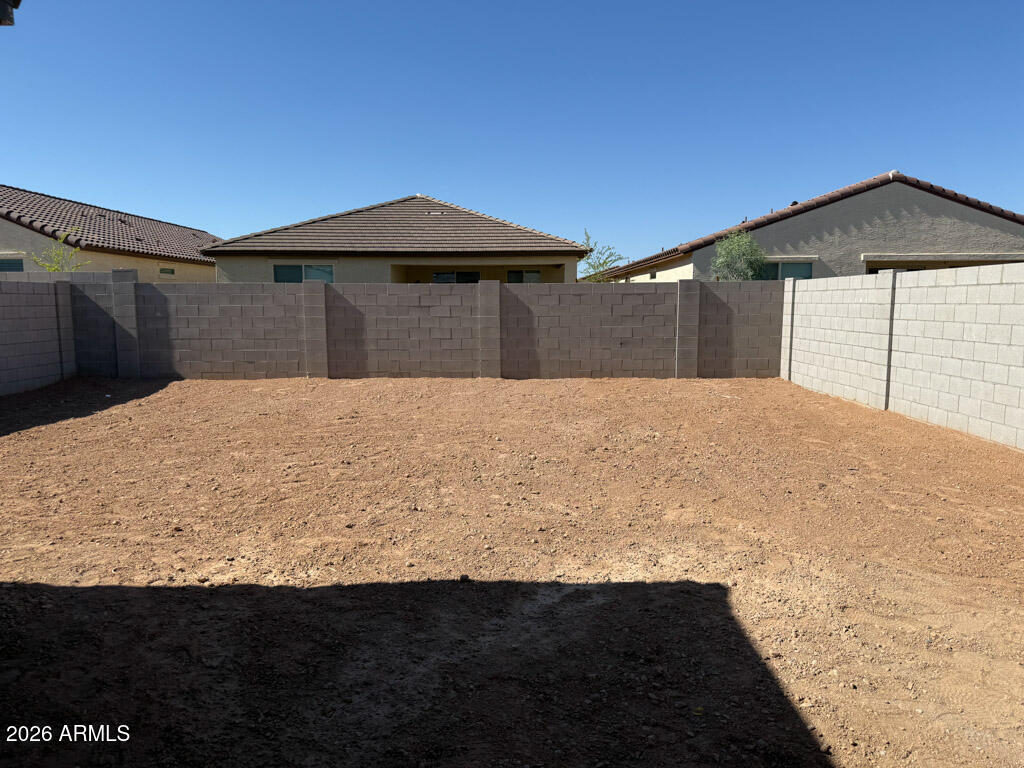 18246 W AVENIDA DEL SOL
