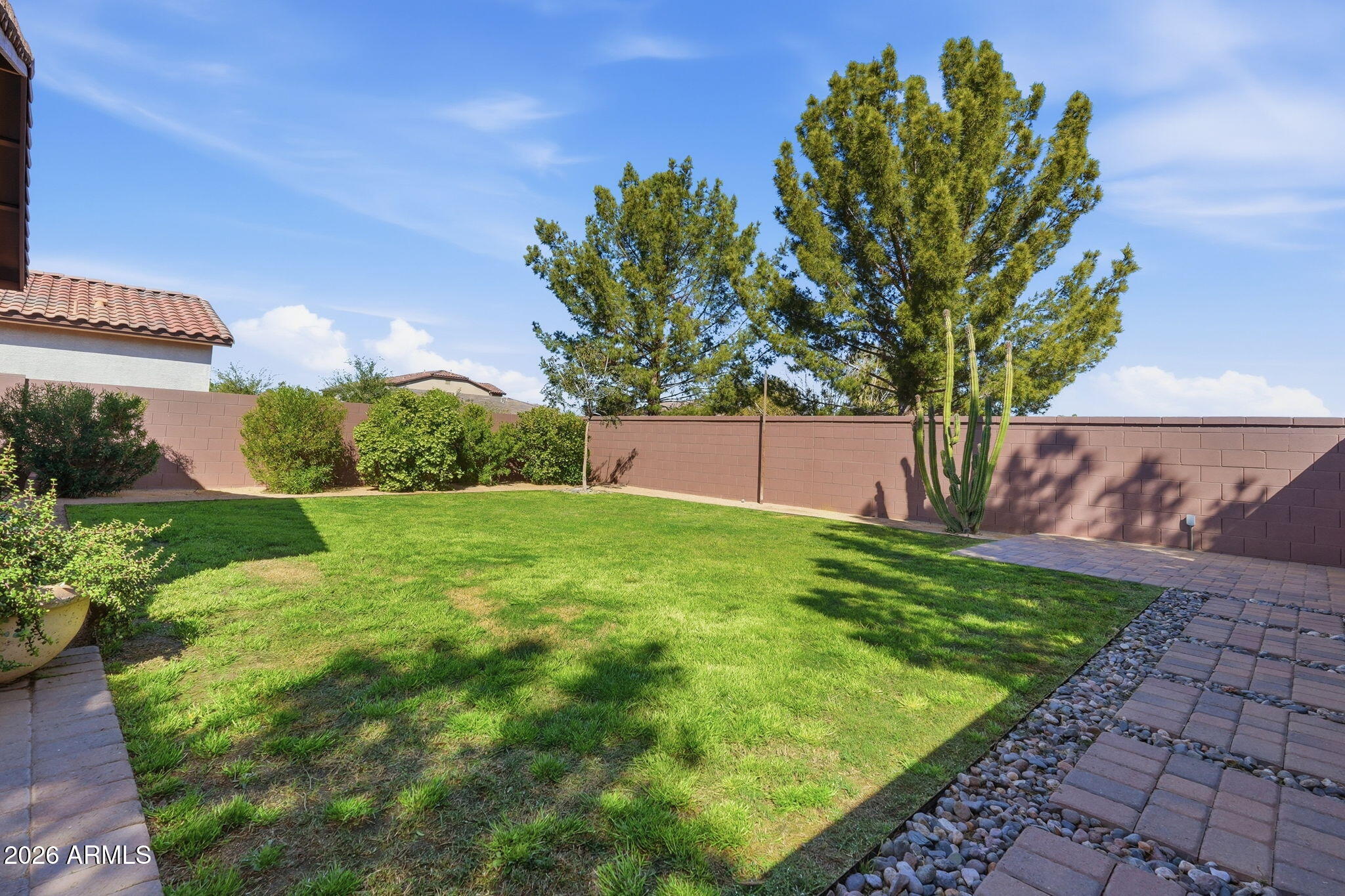 1404 W RUBBER TREE Court
