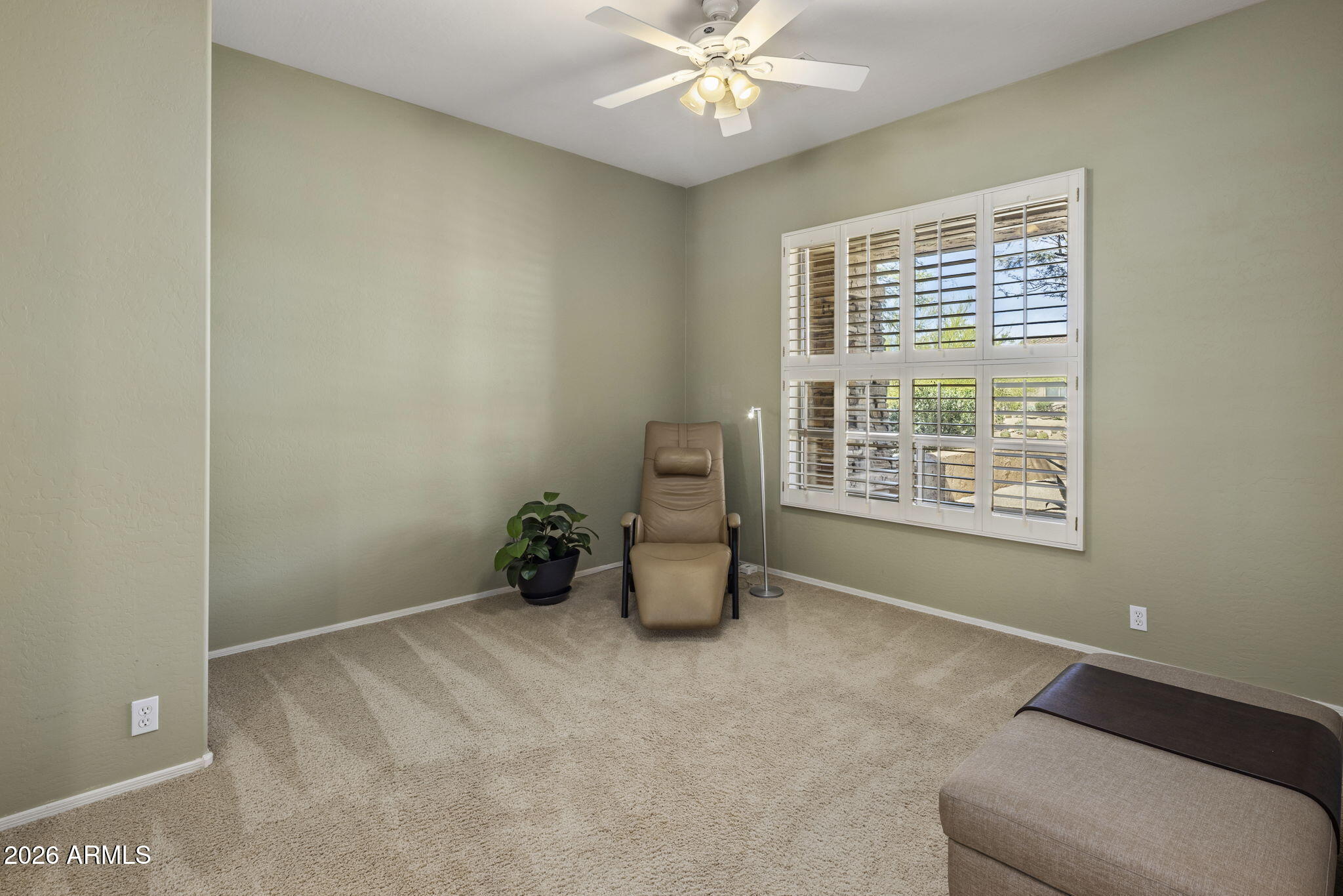 5677 E HEDGEHOG Place