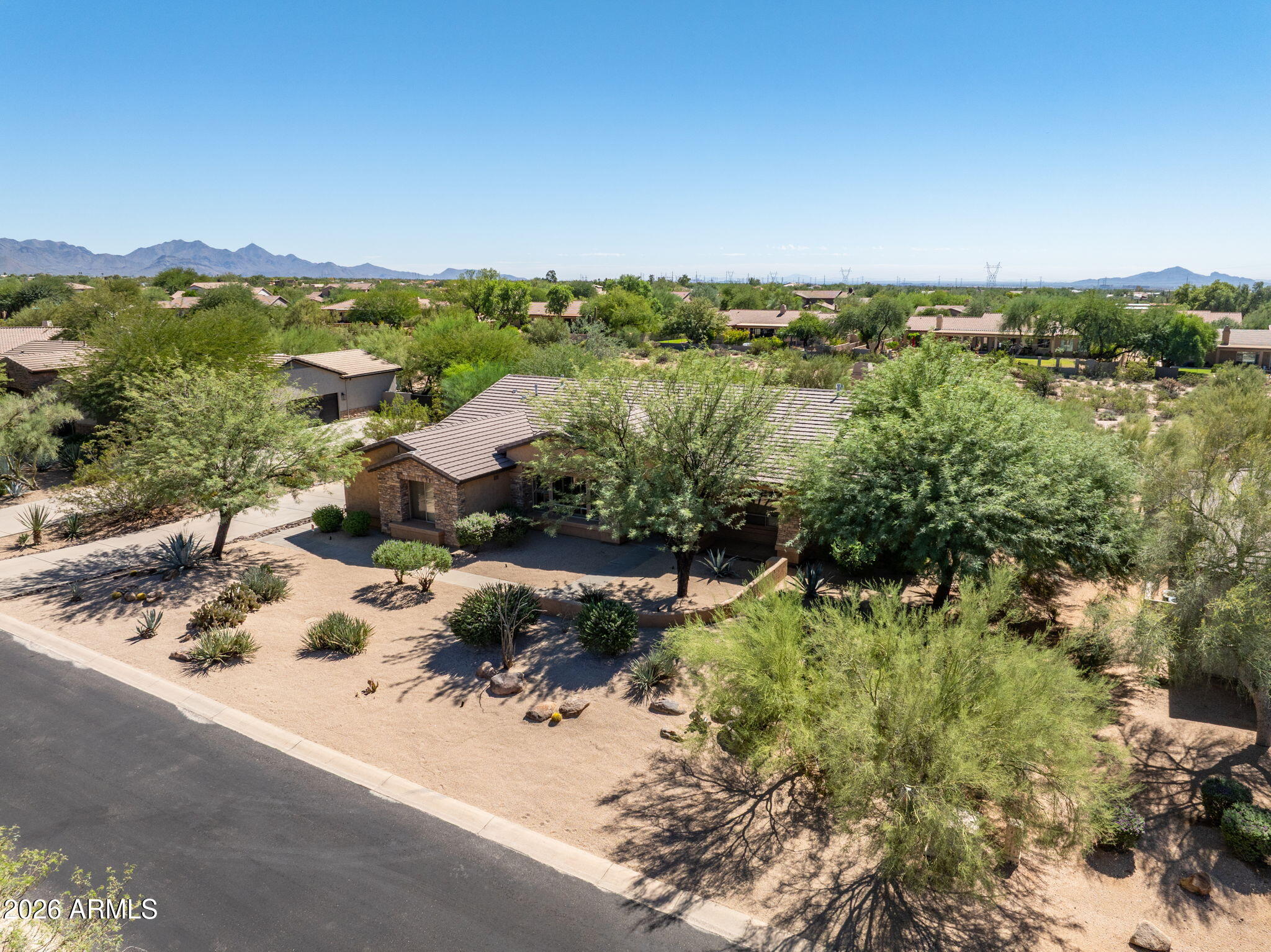 5677 E HEDGEHOG Place
