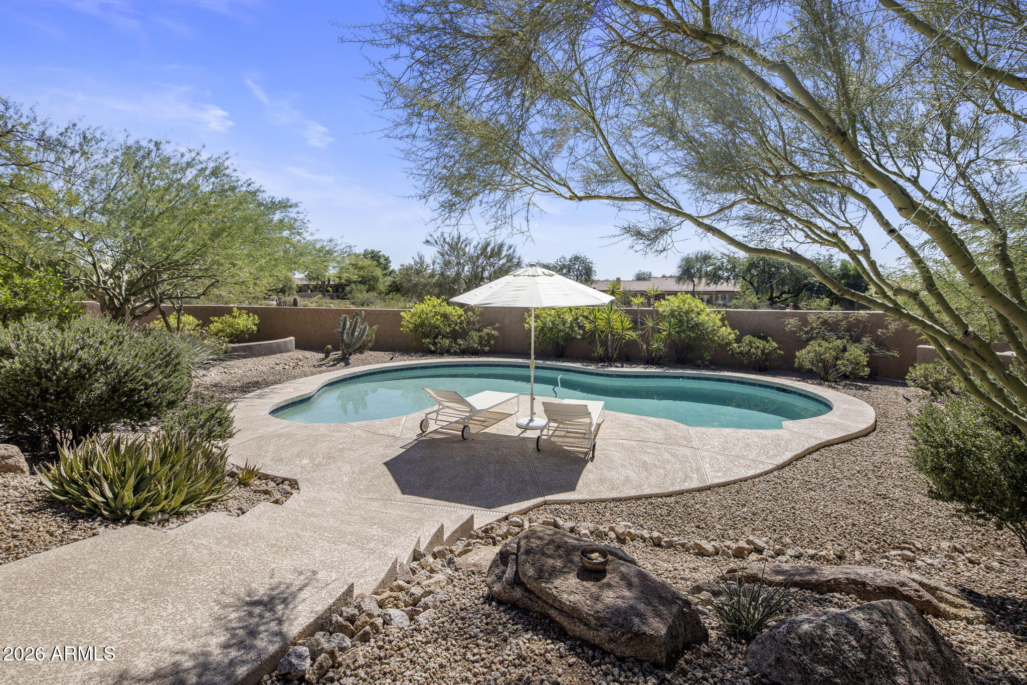 5677 E HEDGEHOG Place