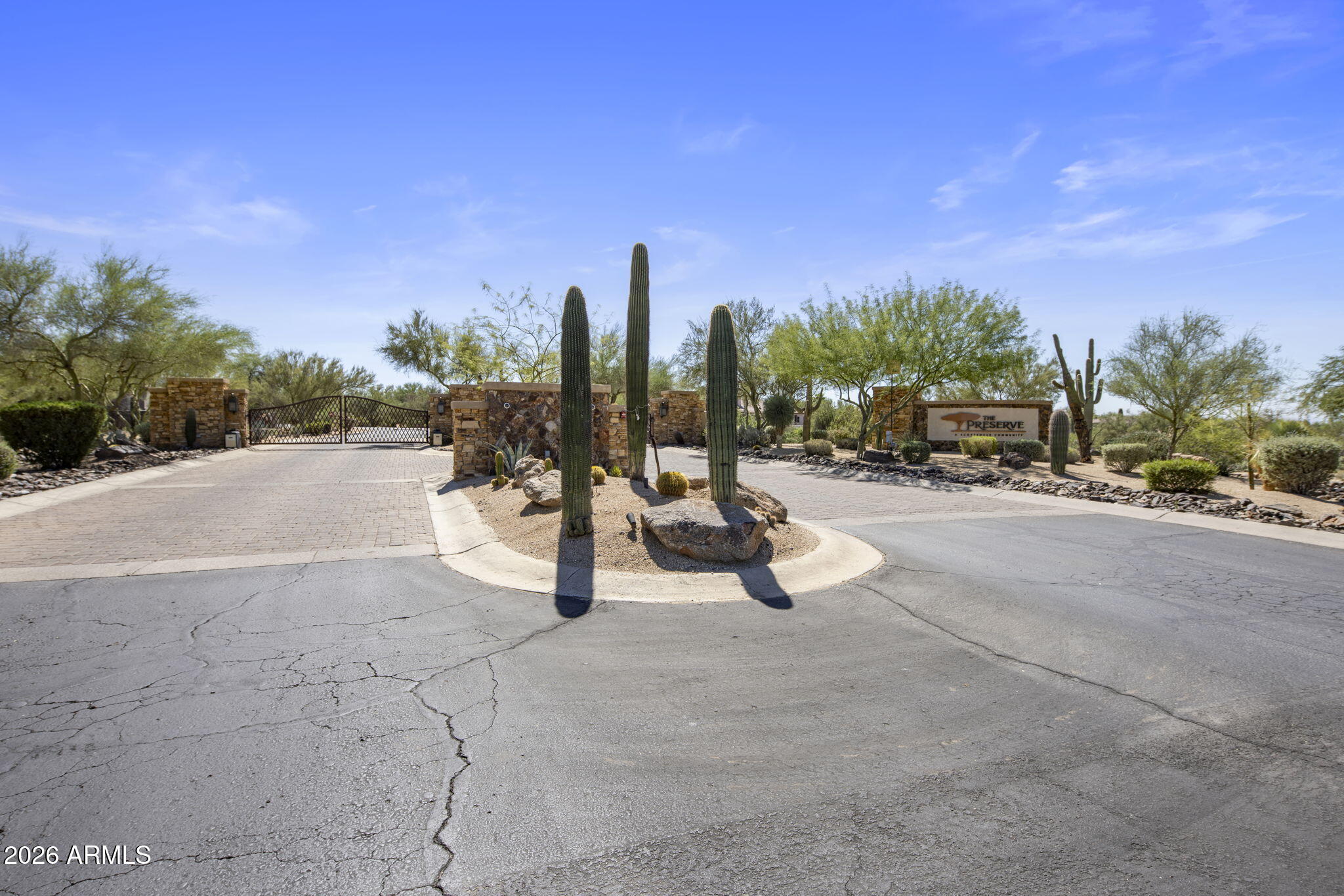 5677 E HEDGEHOG Place