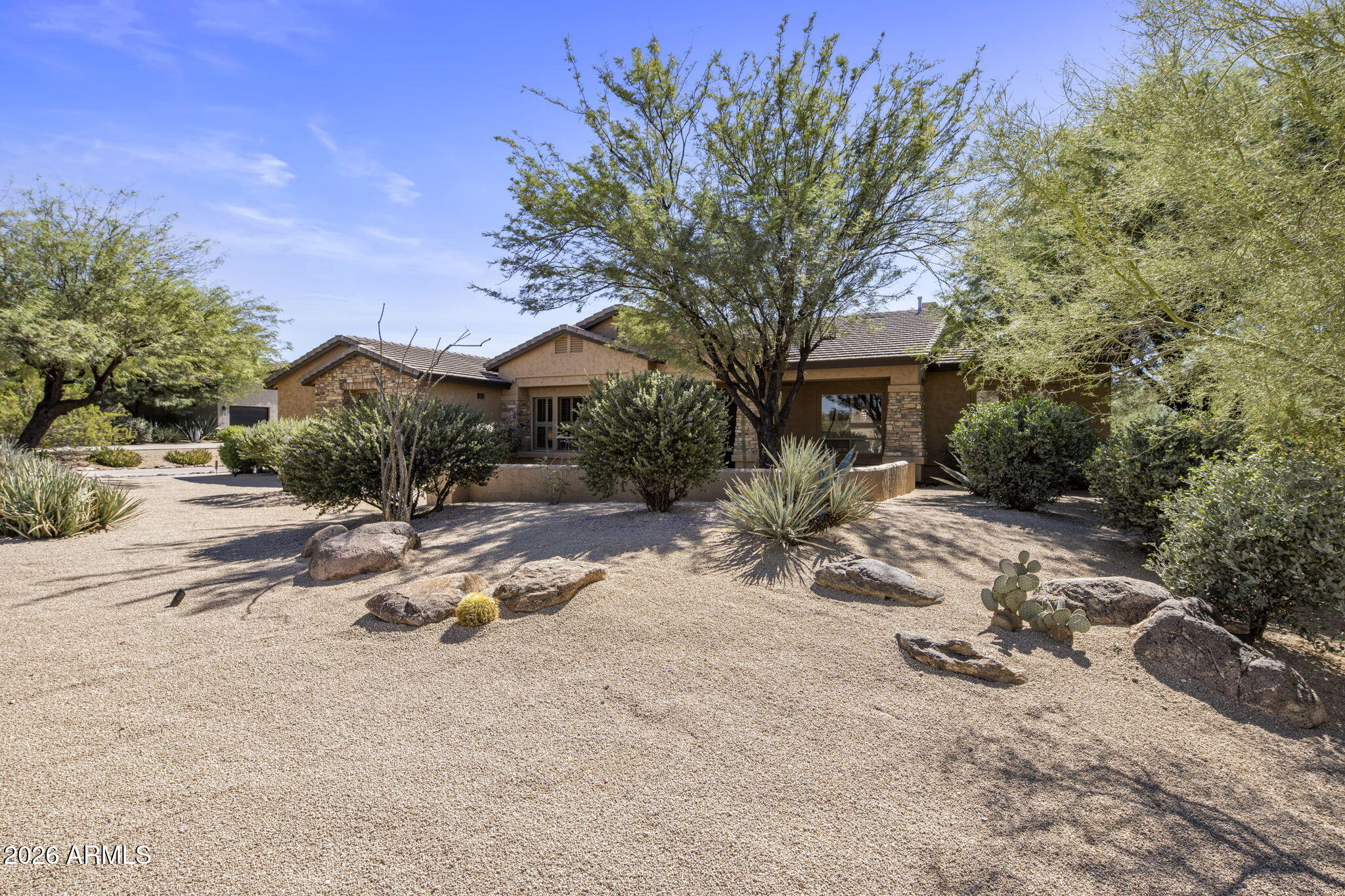 5677 E HEDGEHOG Place