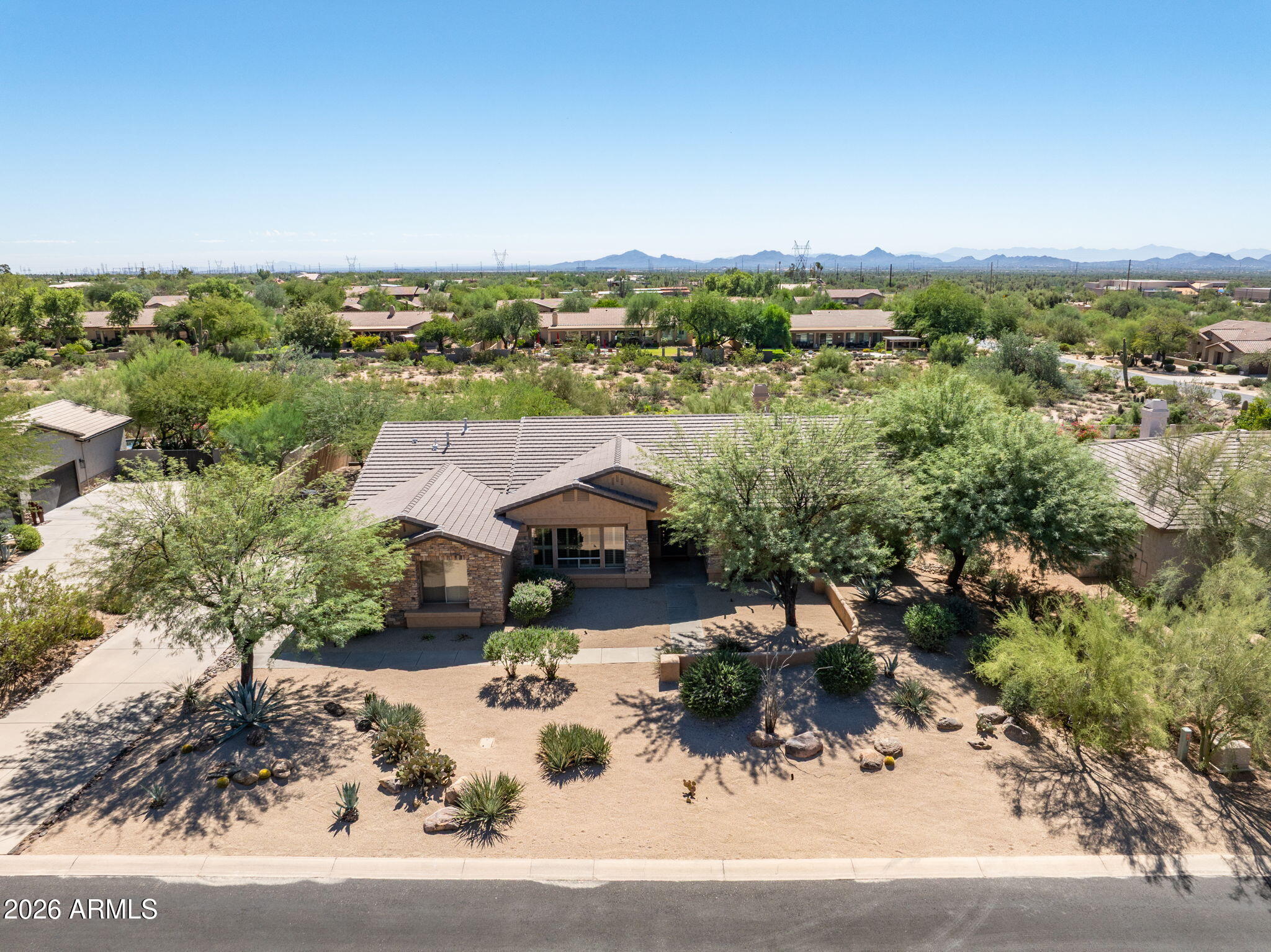 5677 E HEDGEHOG Place