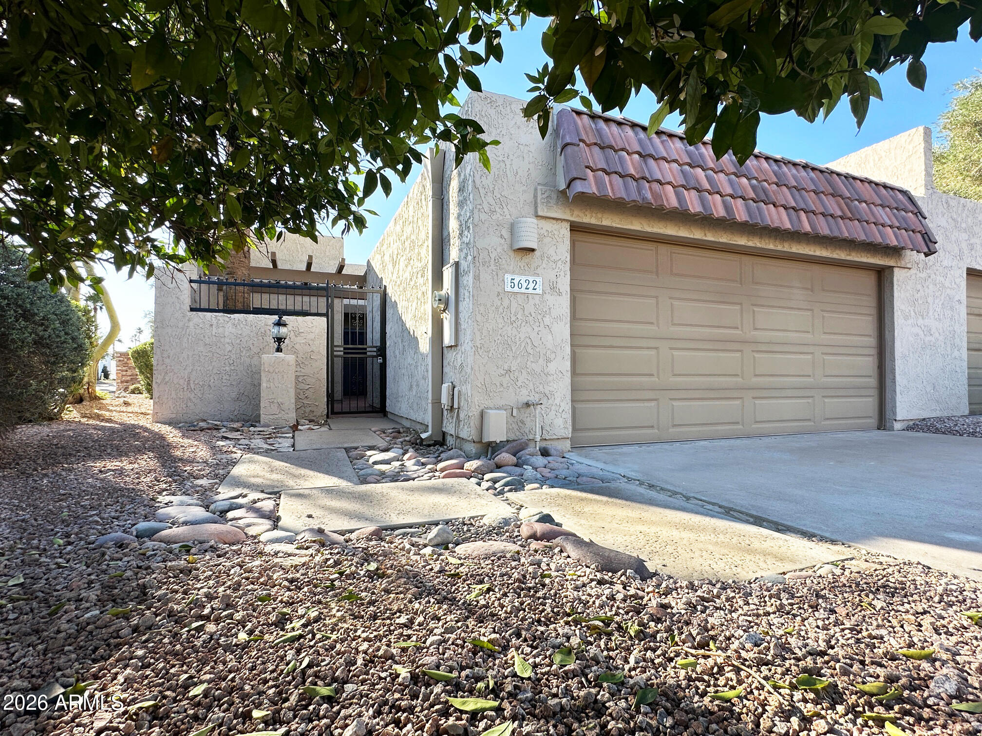 5622 N 78TH Place N