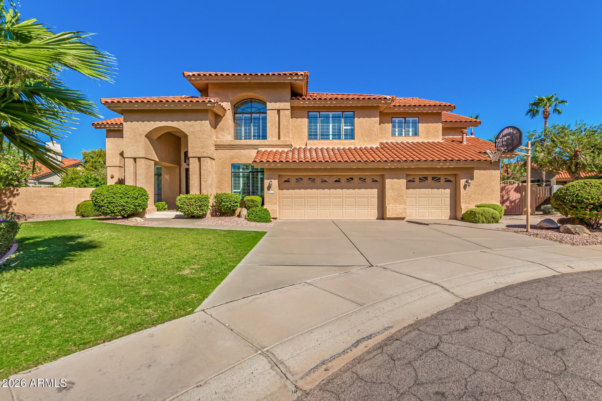 9124 N 108th Way