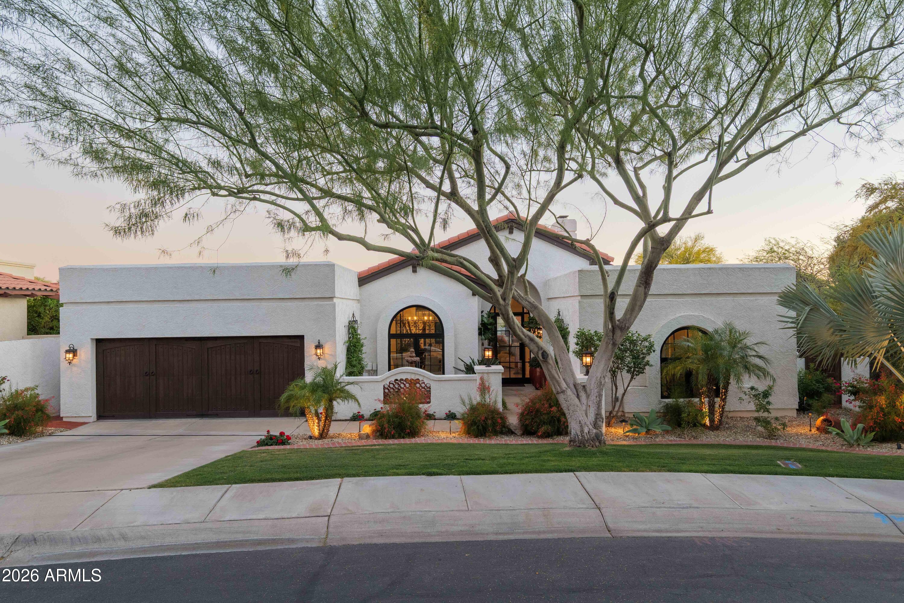 3127 E SIERRA MADRE Way