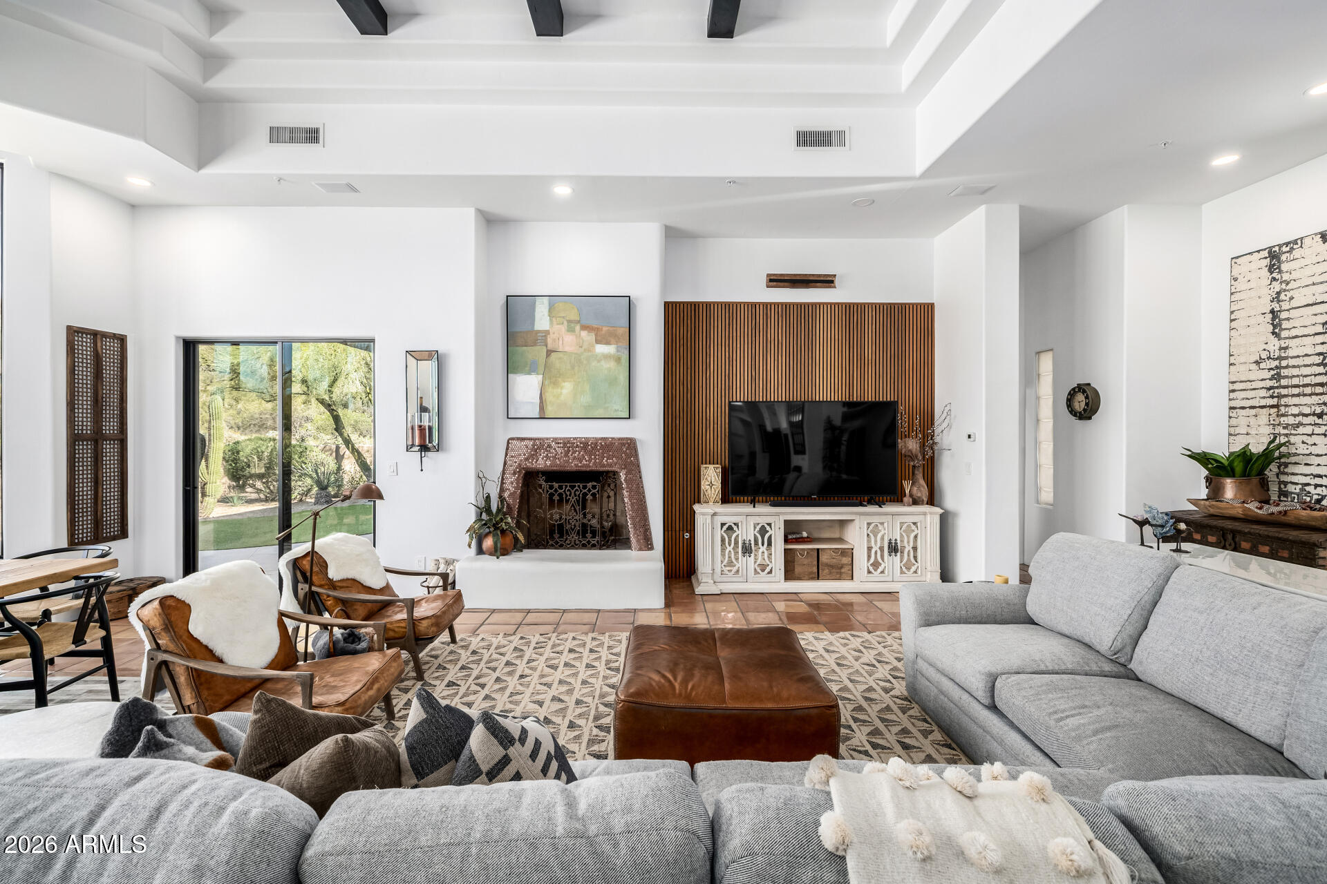 10801 E HAPPY VALLEY Road 24