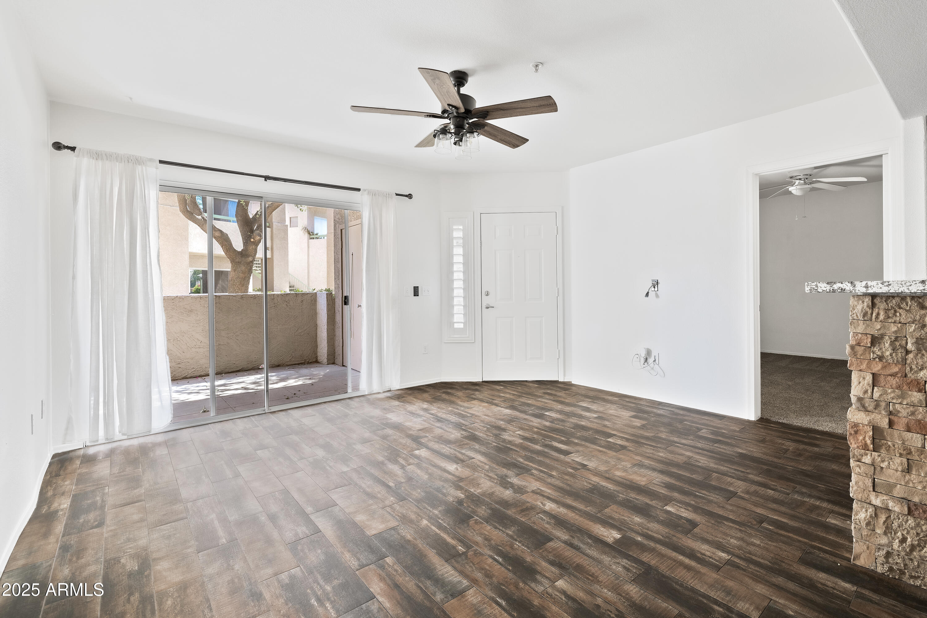 1295 N ASH Street 817