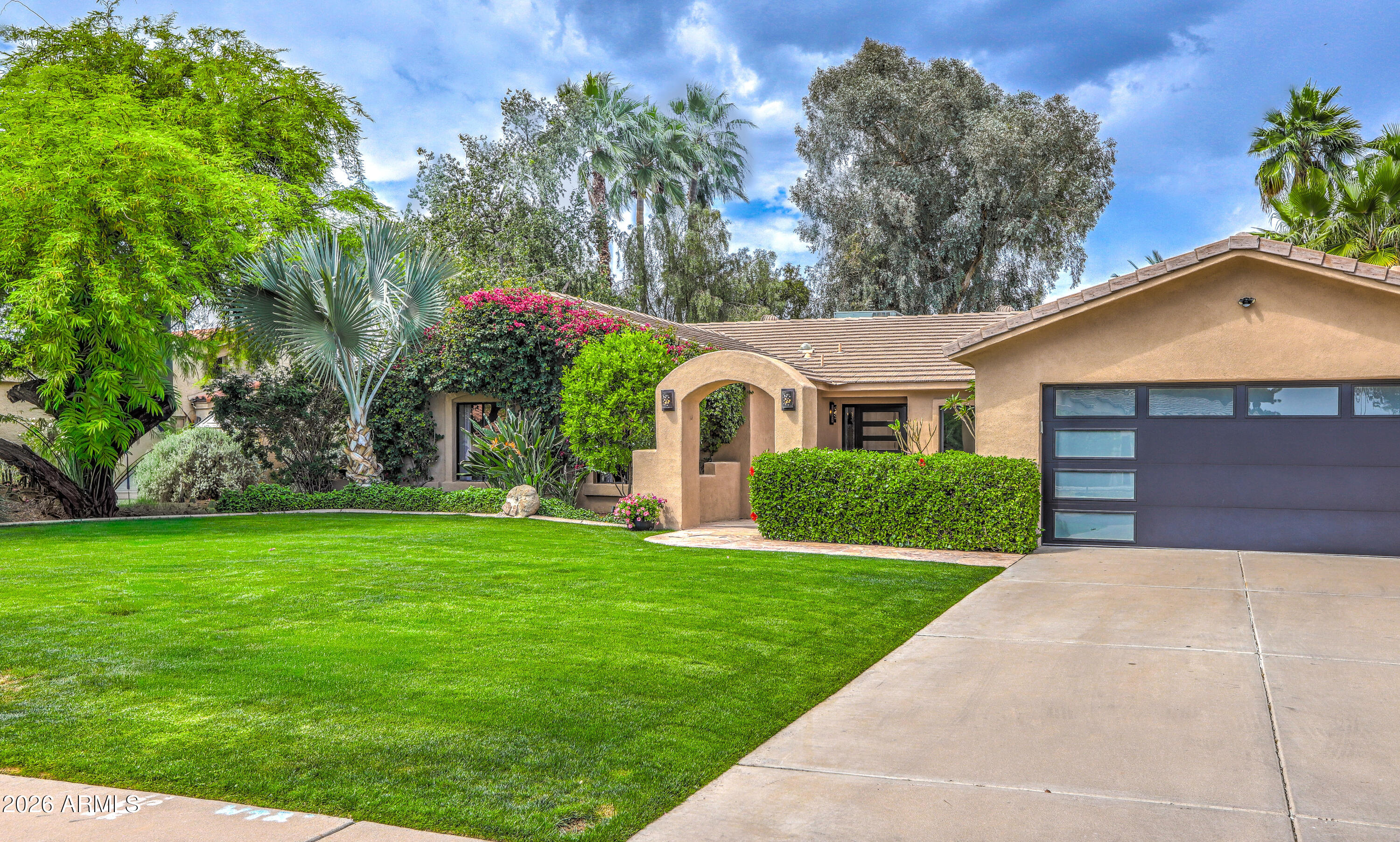 7414 E CORRINE Road
