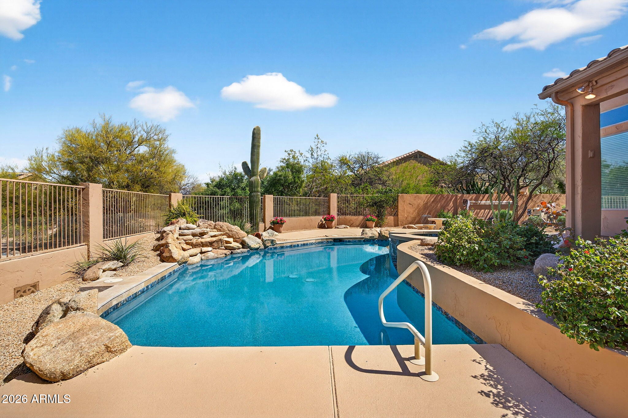 7030 E MORNING VISTA Lane