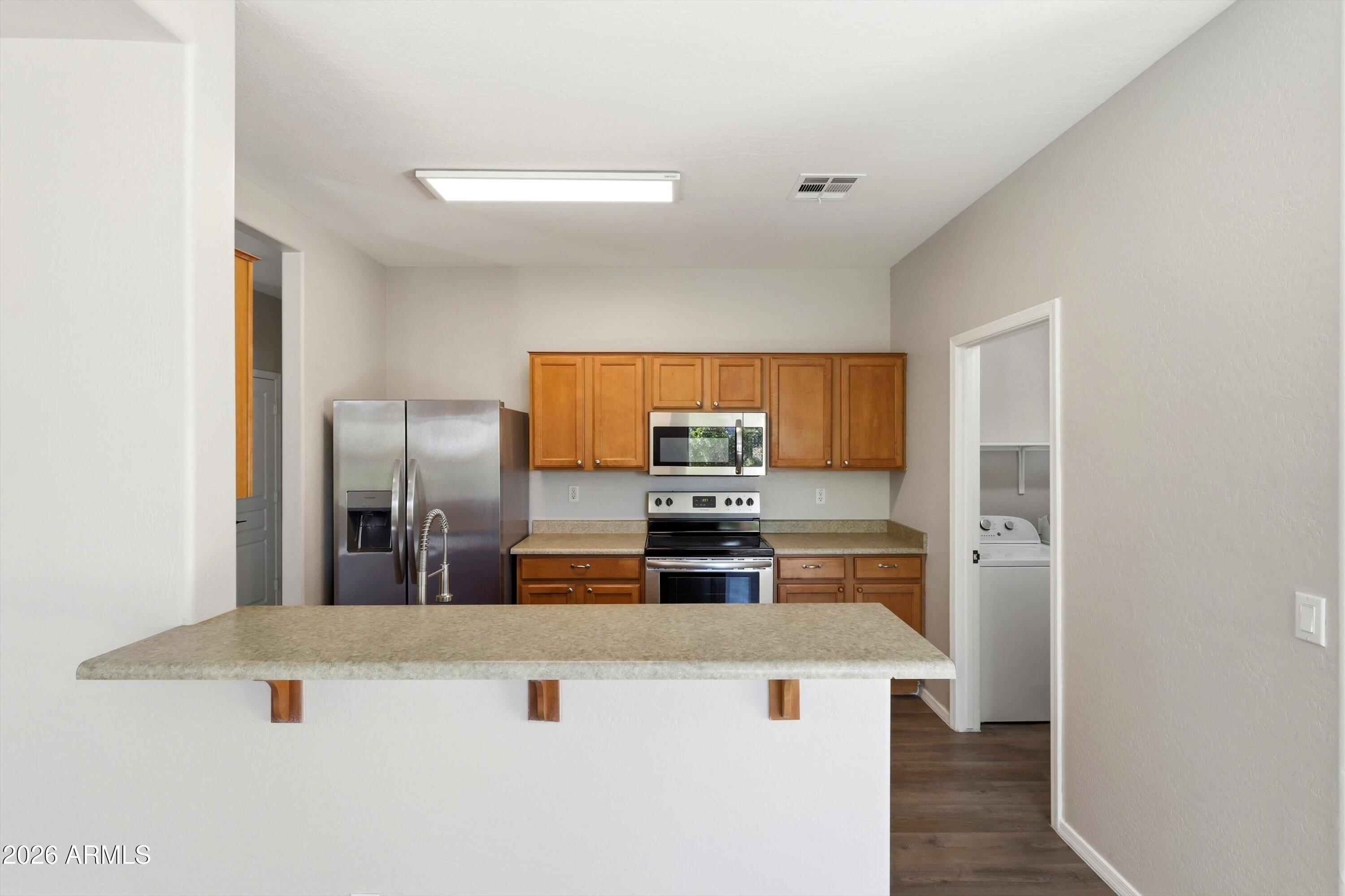 380 E MOUNTAIN VIEW Road