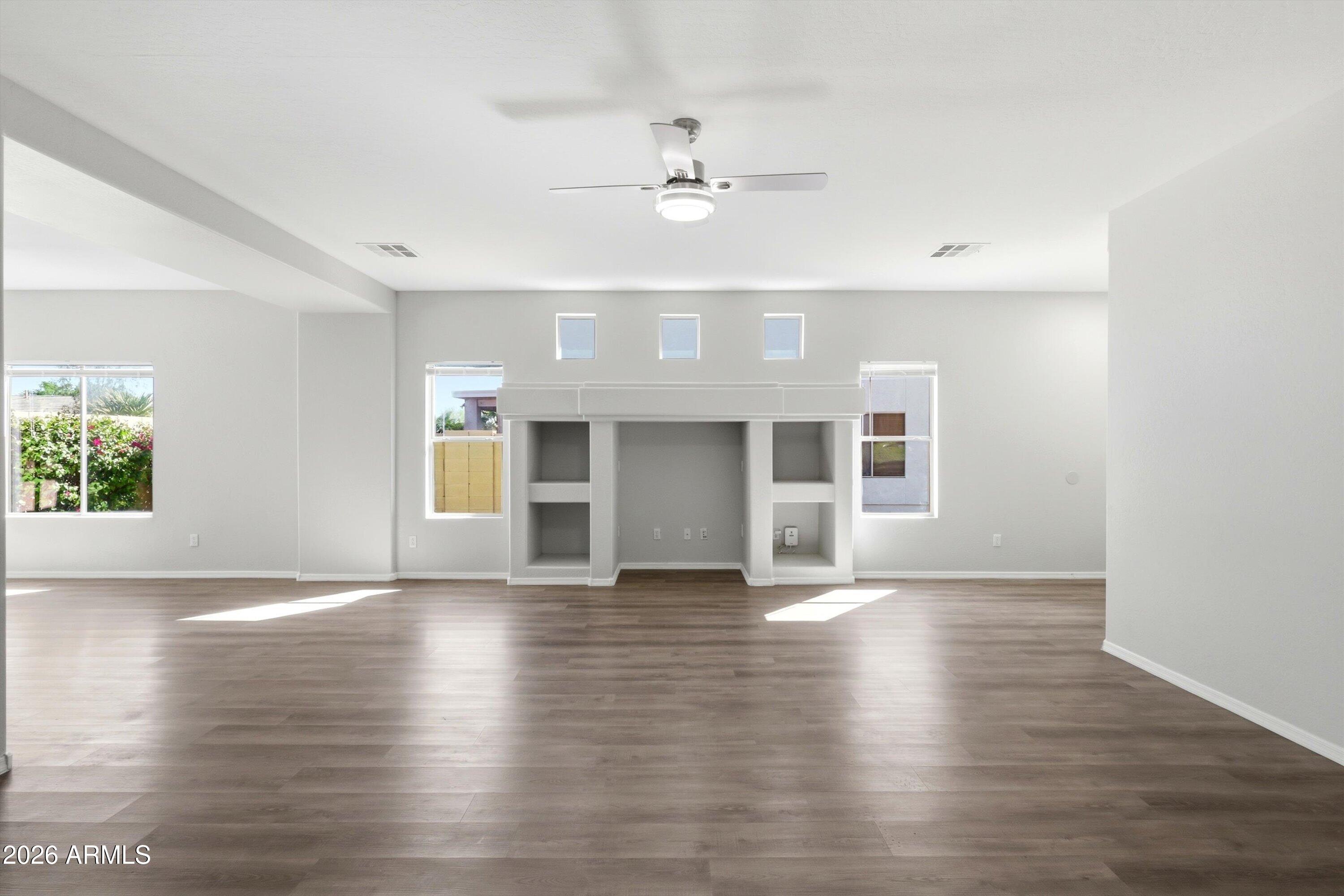 380 E MOUNTAIN VIEW Road
