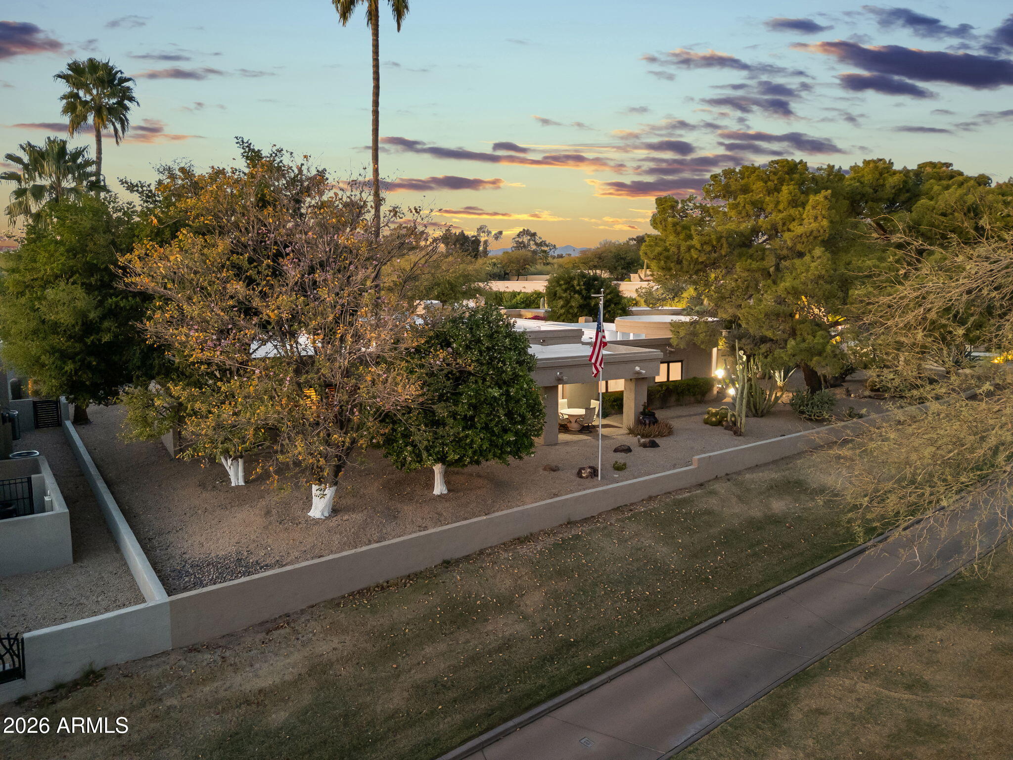 8320 E CALLE DE ALEGRIA