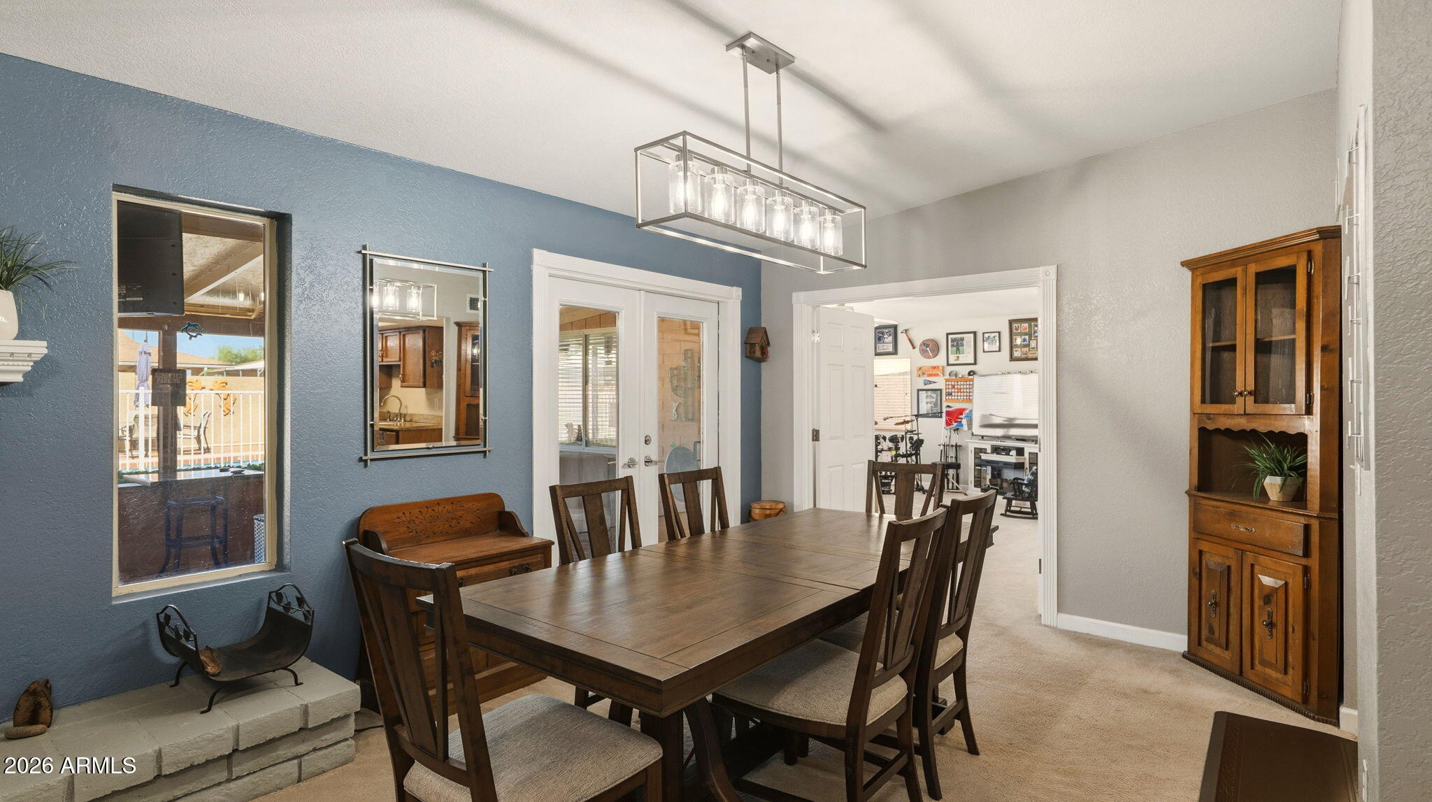 508 E MURIEL Drive