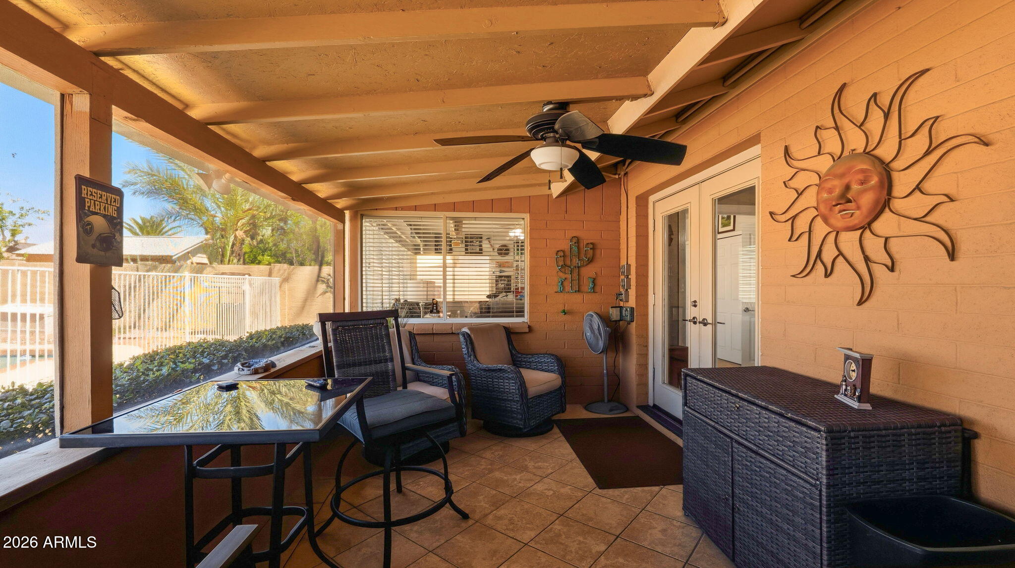 508 E MURIEL Drive