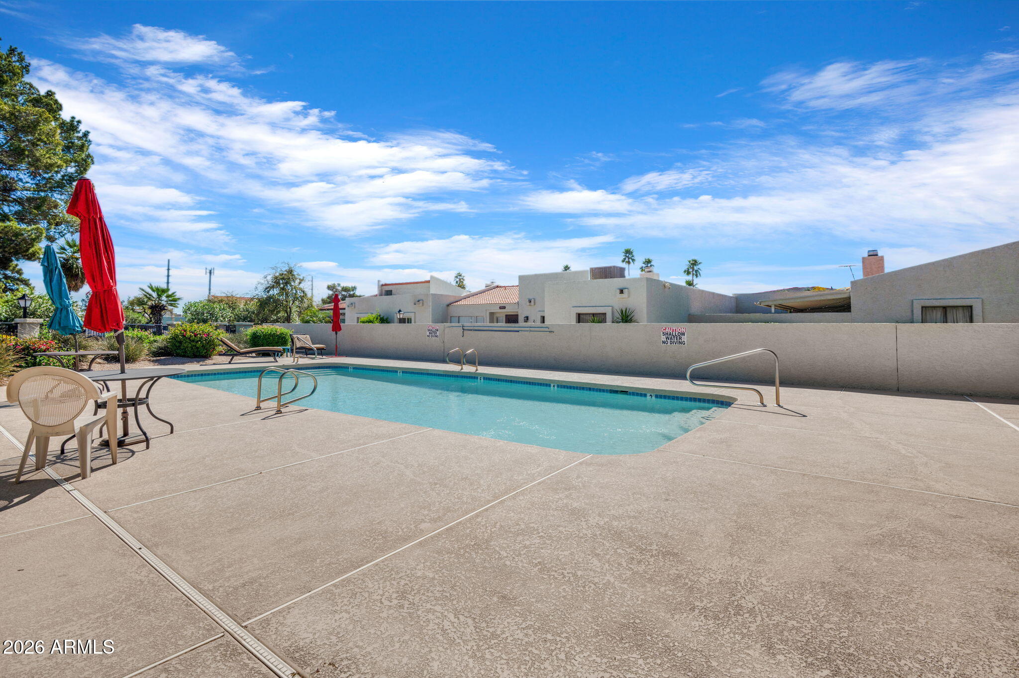 3048 E CANNON Drive