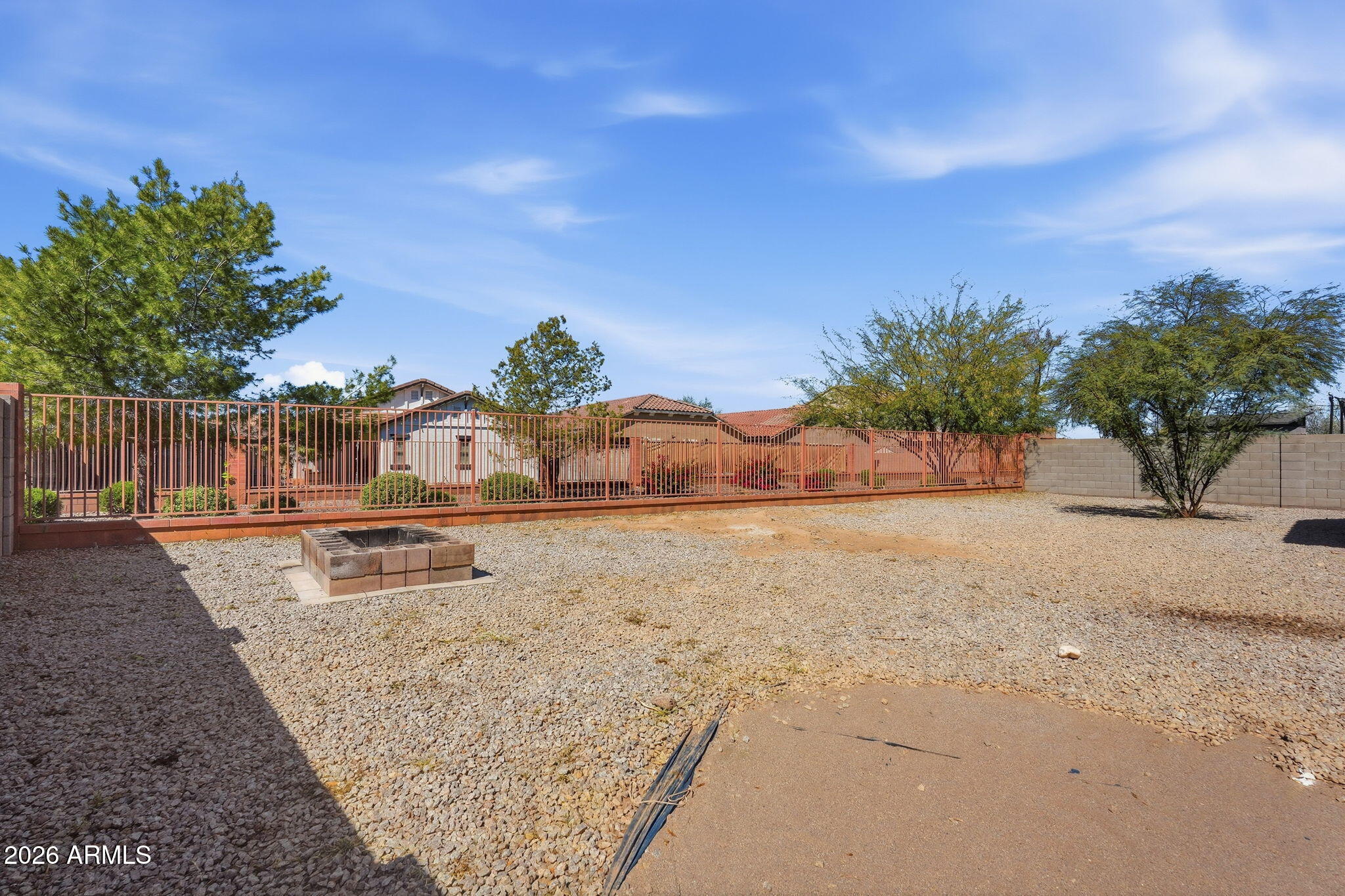 4522 E ALAMO Street