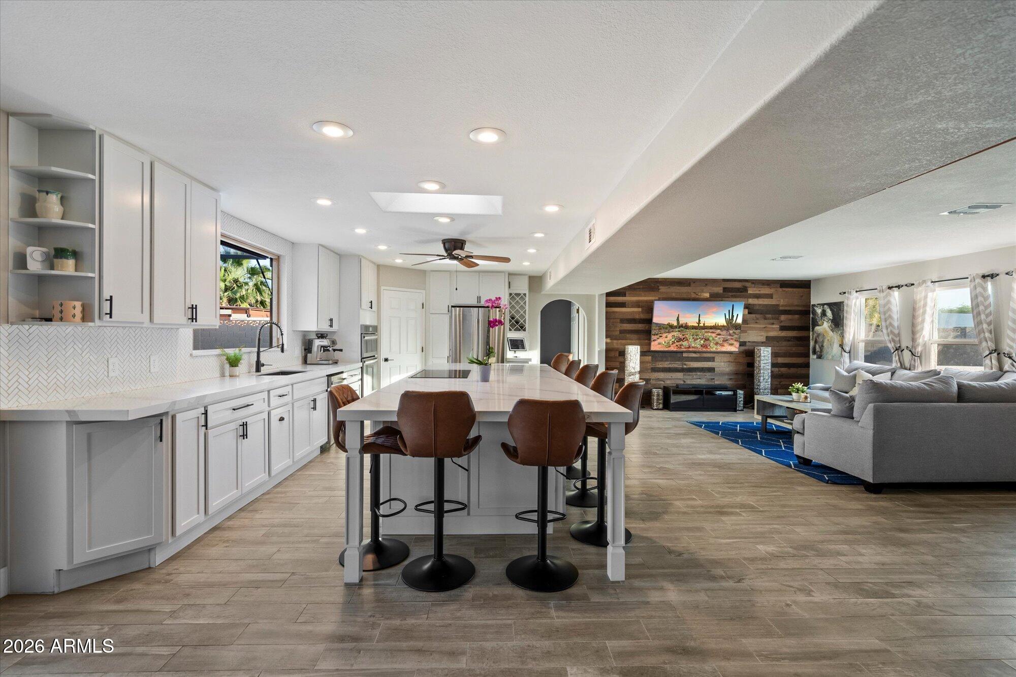 10245 N 34TH Place