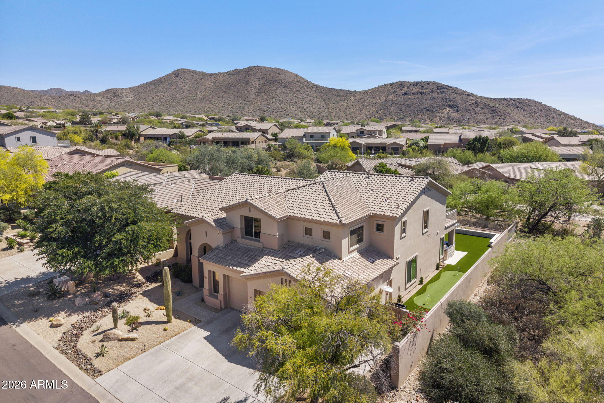 10785 E GELDING Drive