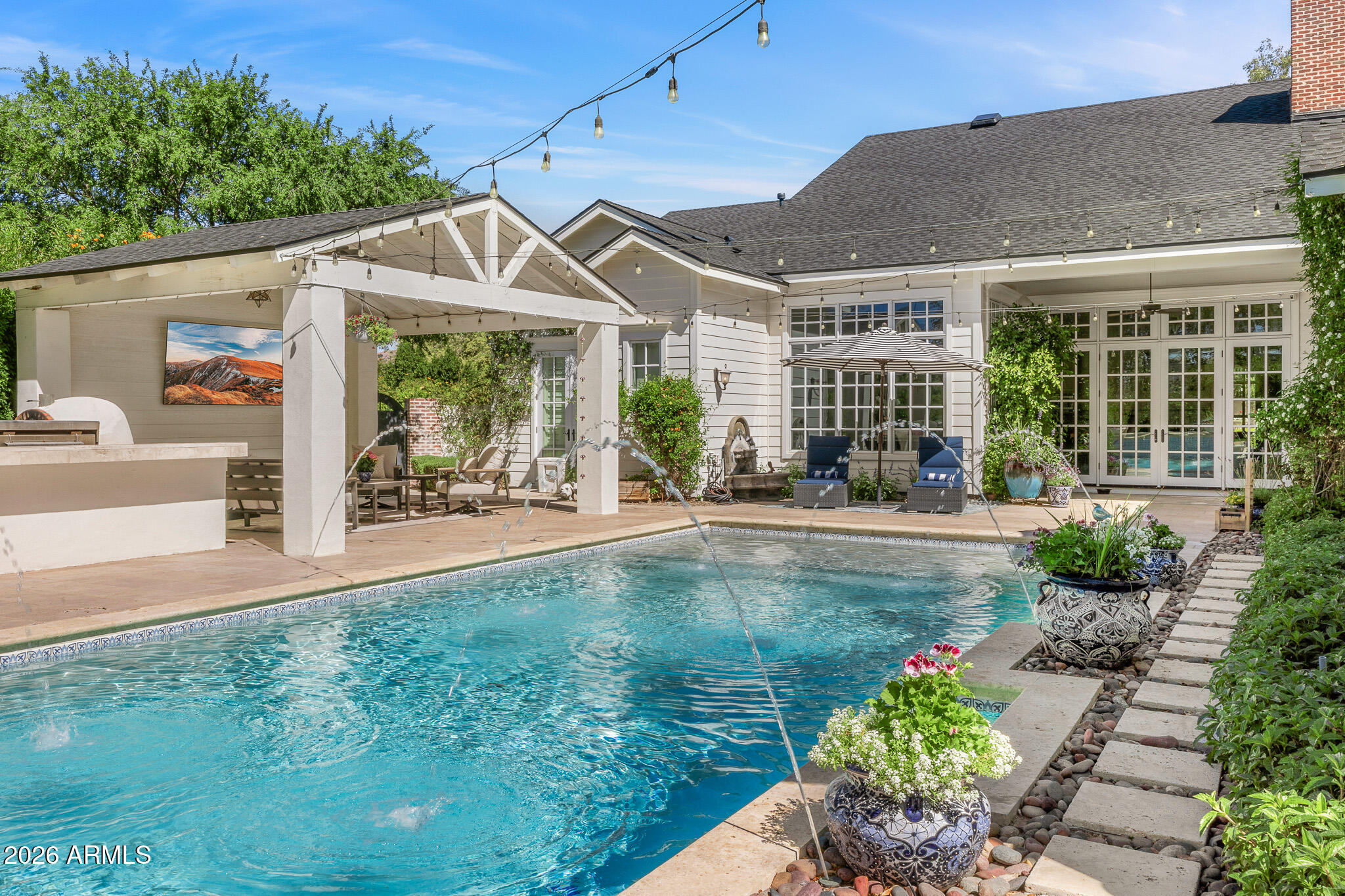 5407 E CALLE TUBERIA