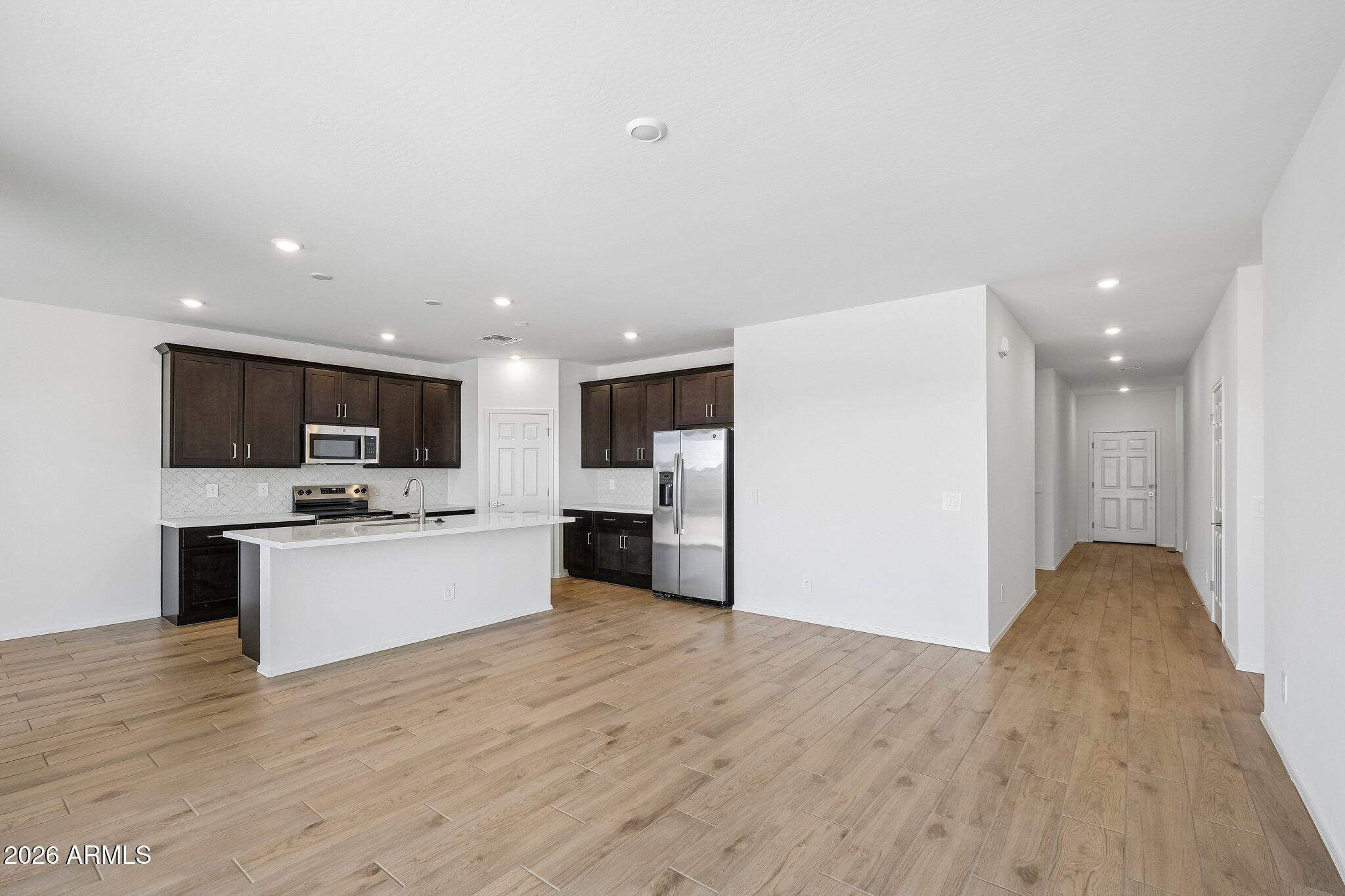 24079 W HUNTINGTON Drive