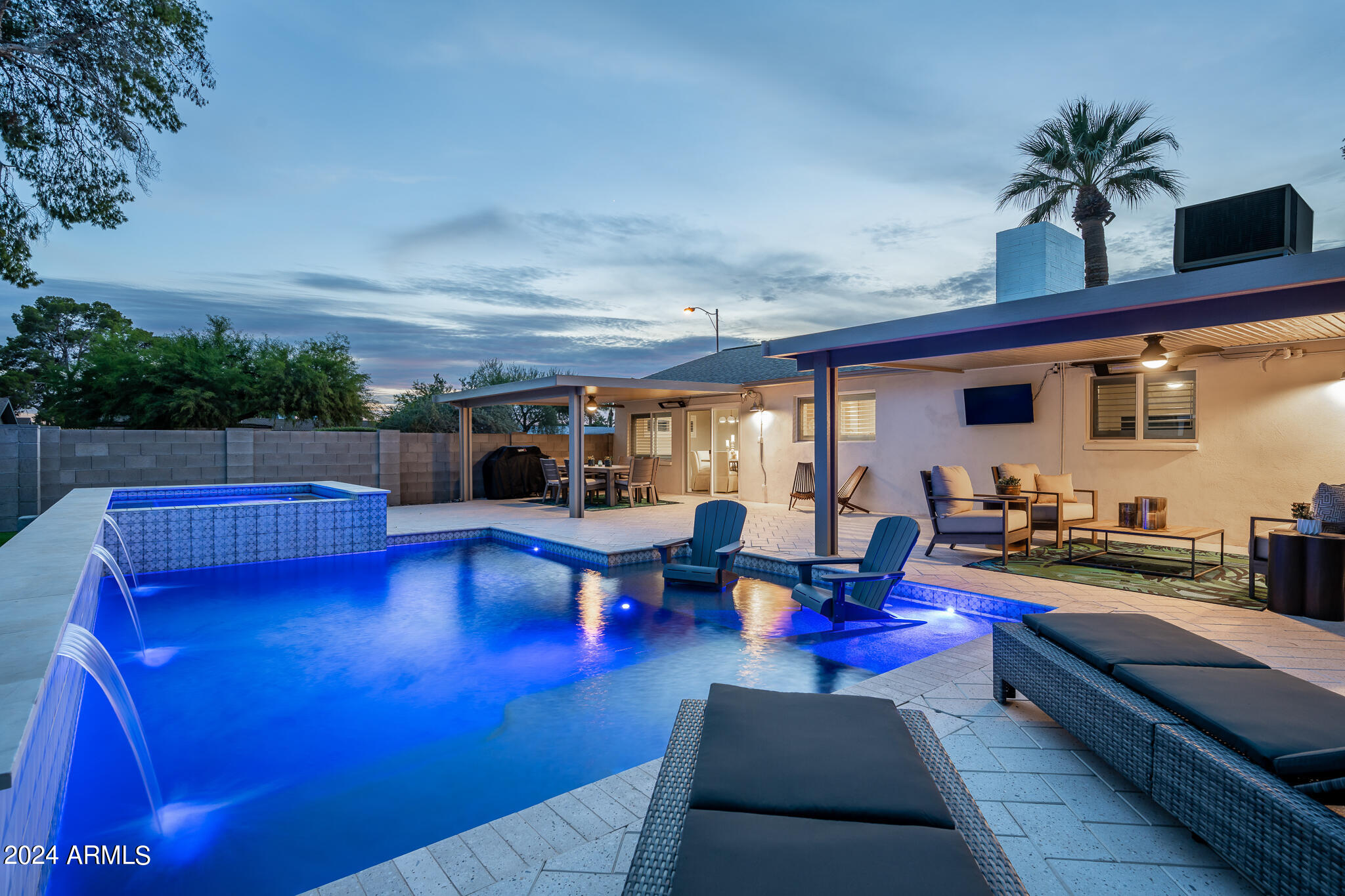 4501 N 86TH Place