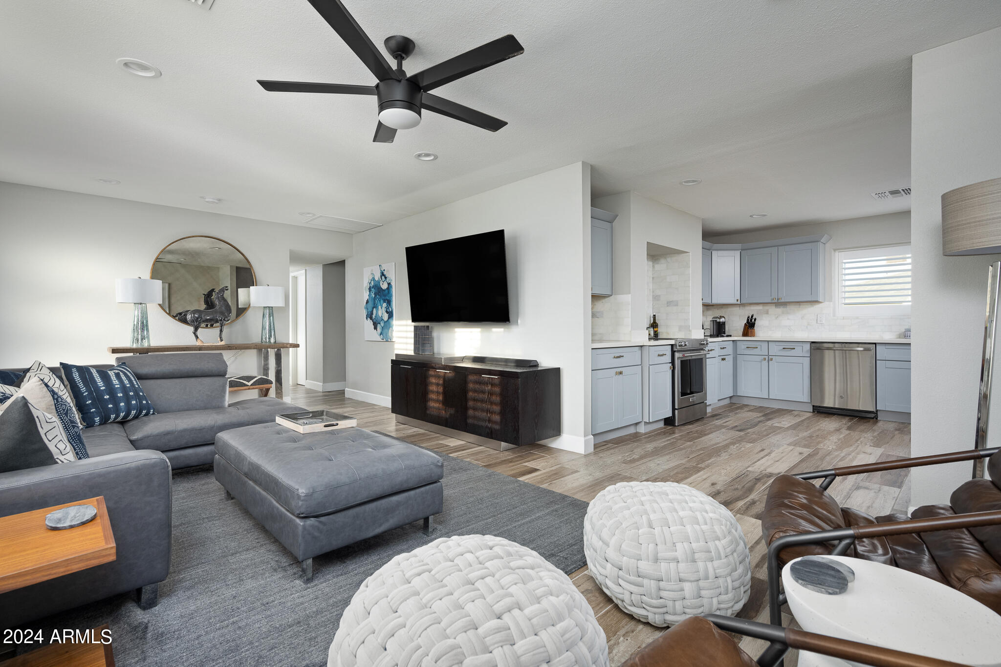 4501 N 86TH Place