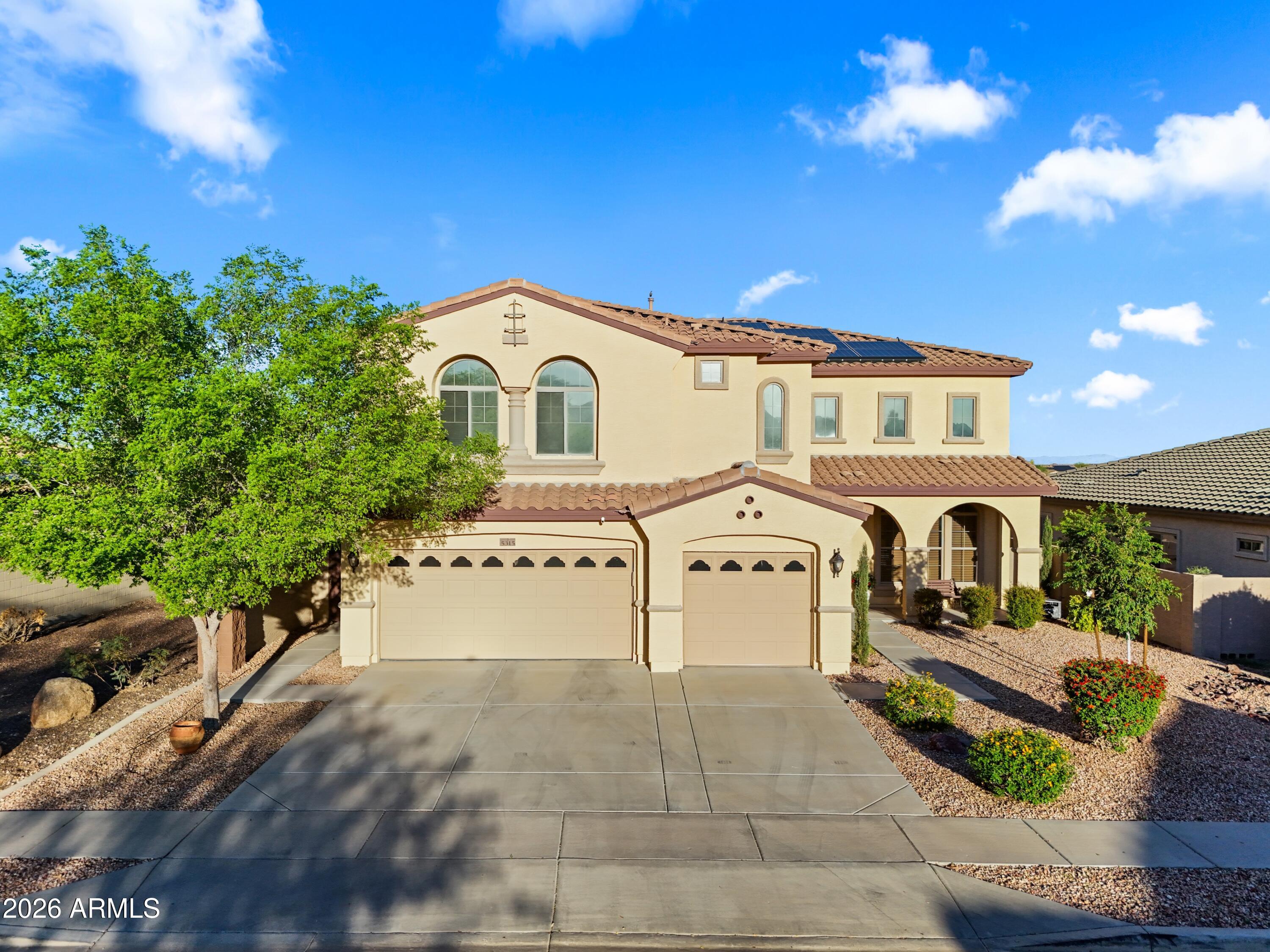 5315 N 191ST Drive