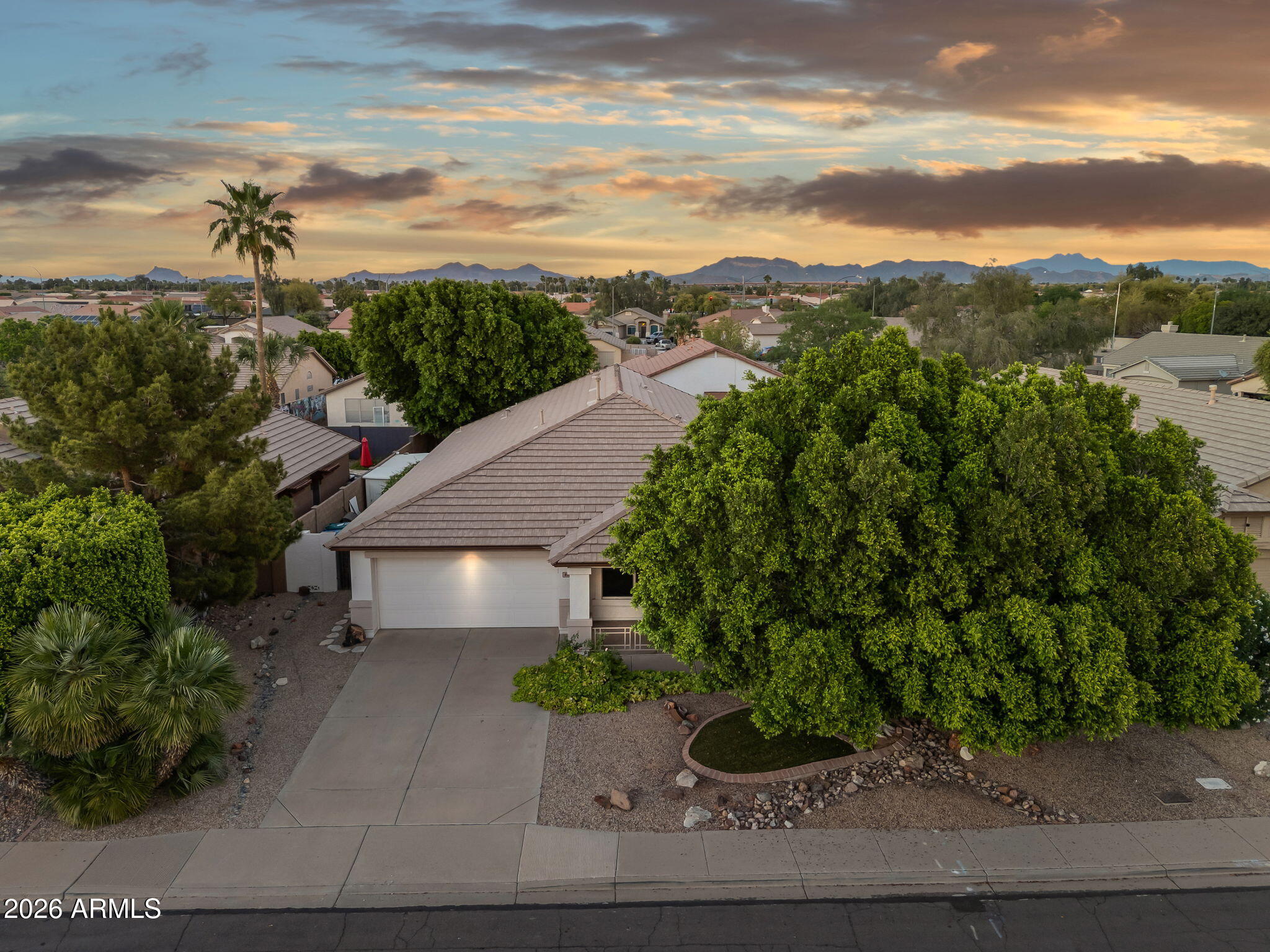 8010 E ONZA Avenue