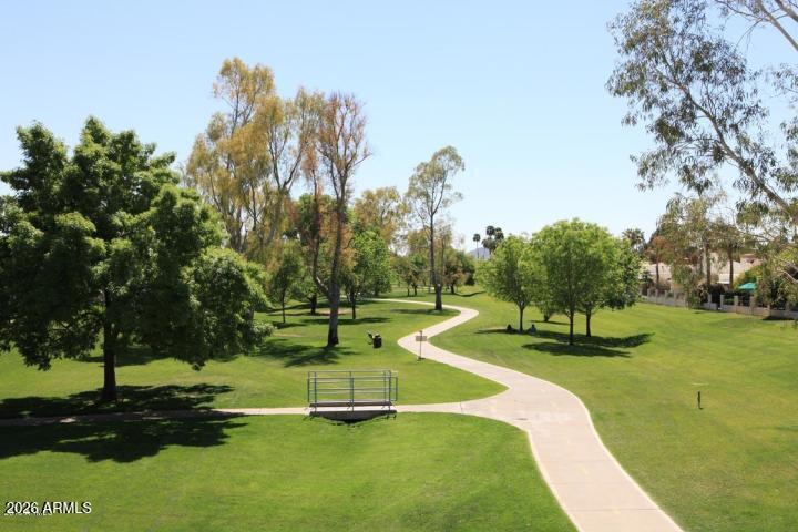 8600 E SAN DANIEL Drive