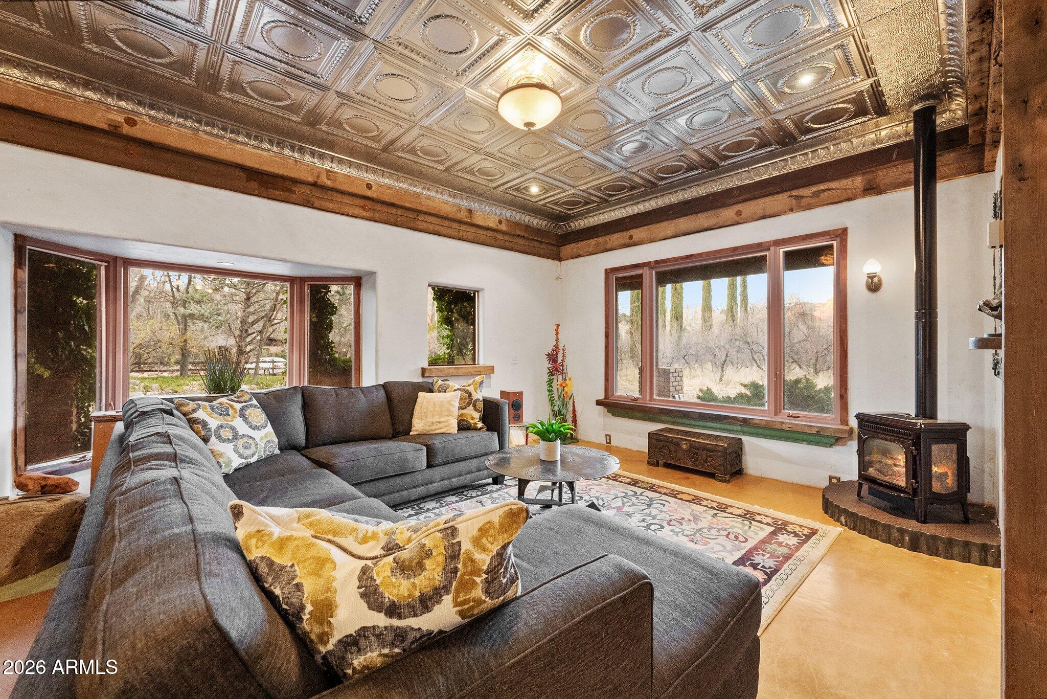180 Copper Cliffs Lane