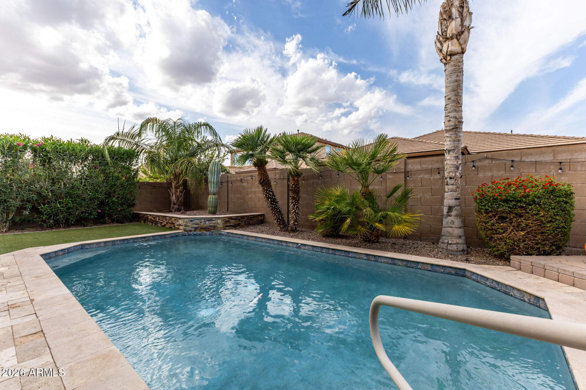 152 W ROSEMARY Drive
