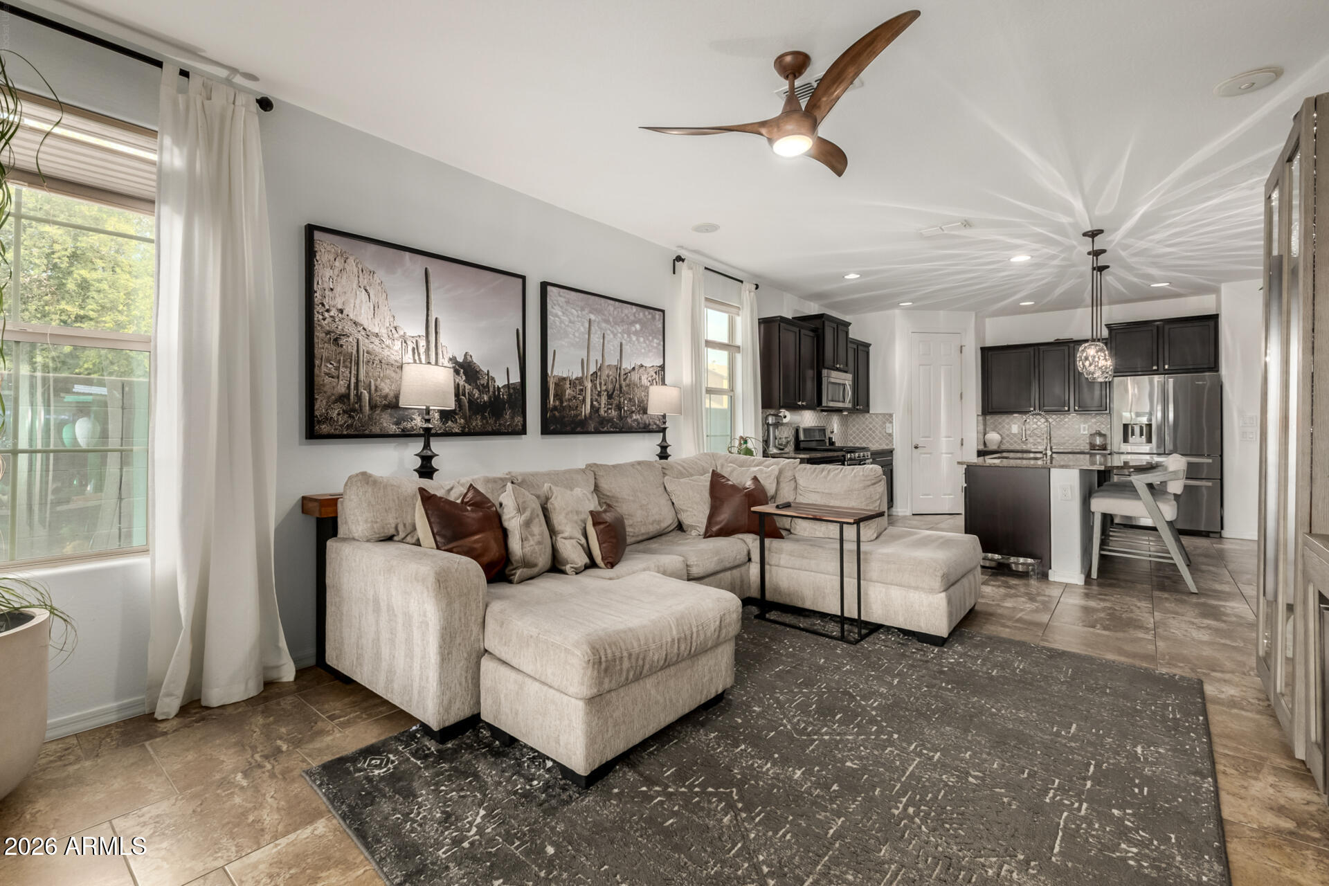 152 W ROSEMARY Drive
