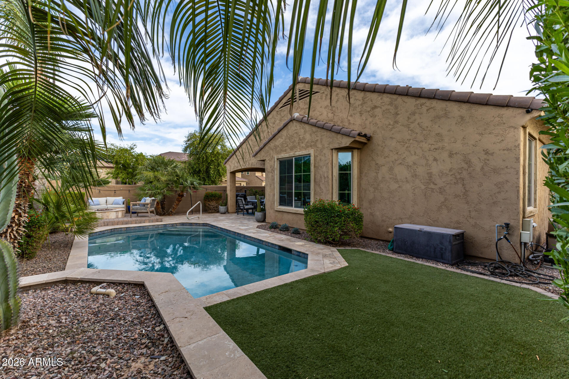 152 W ROSEMARY Drive
