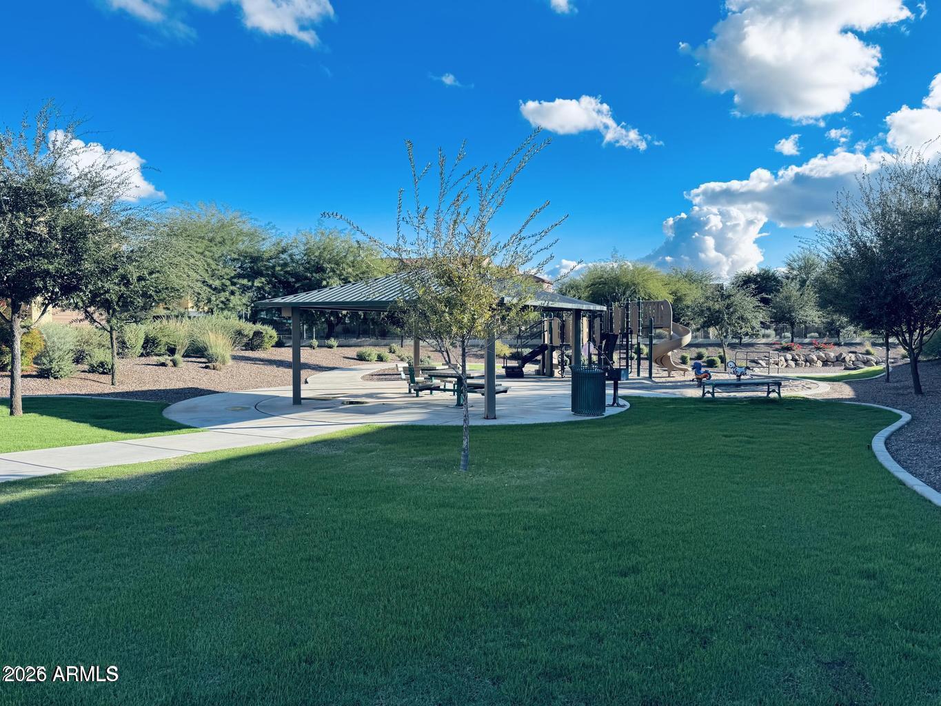 152 W ROSEMARY Drive