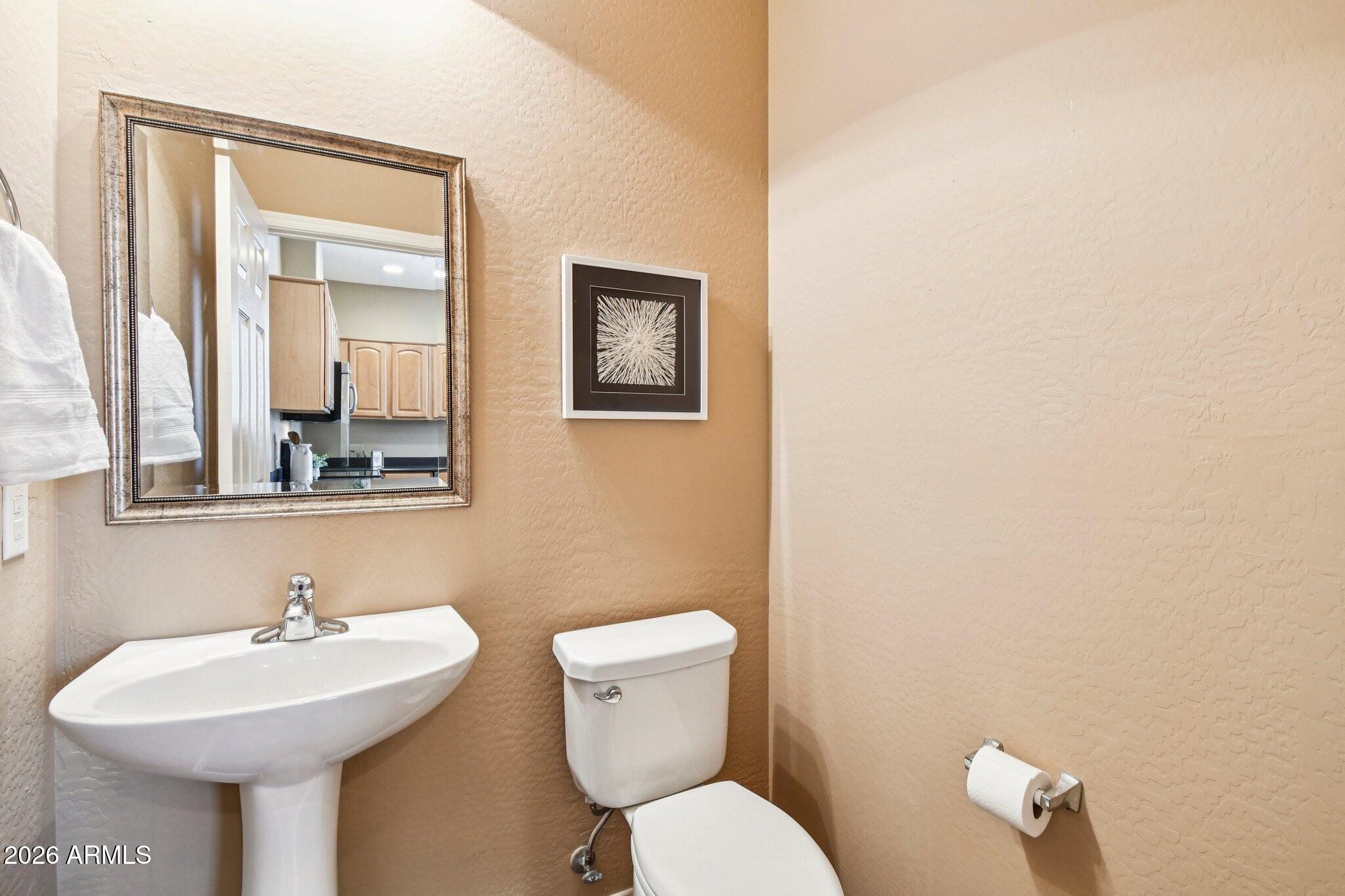 42424 N Gavilan Peak Parkway 33104