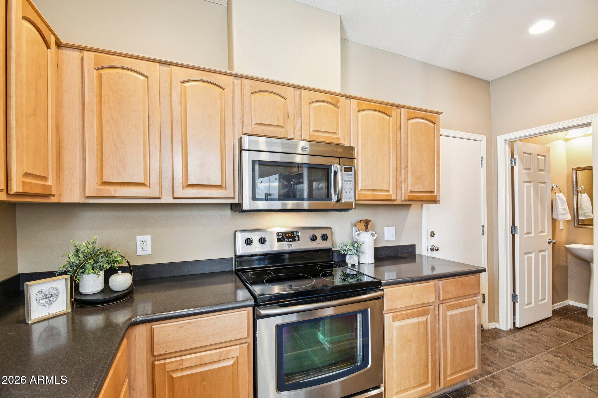 42424 N Gavilan Peak Parkway 33104