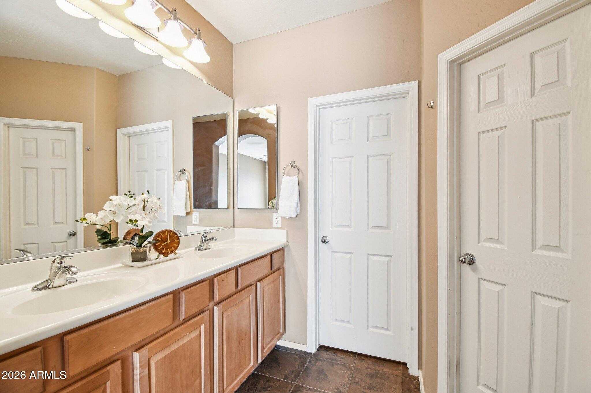 42424 N Gavilan Peak Parkway 33104