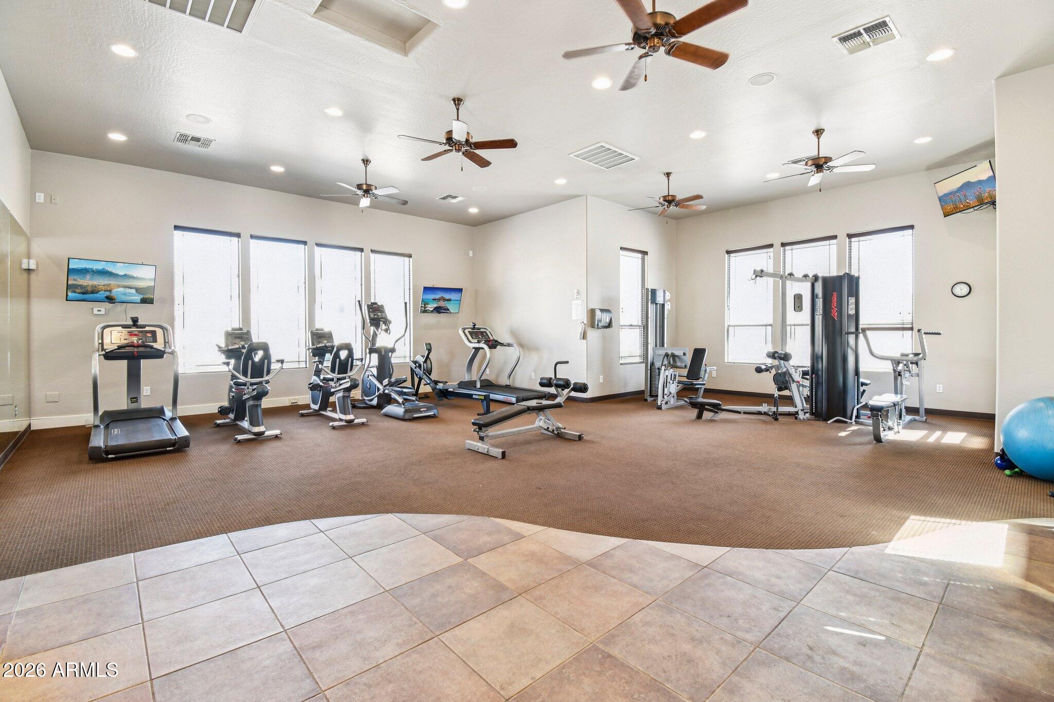 42424 N Gavilan Peak Parkway 33104