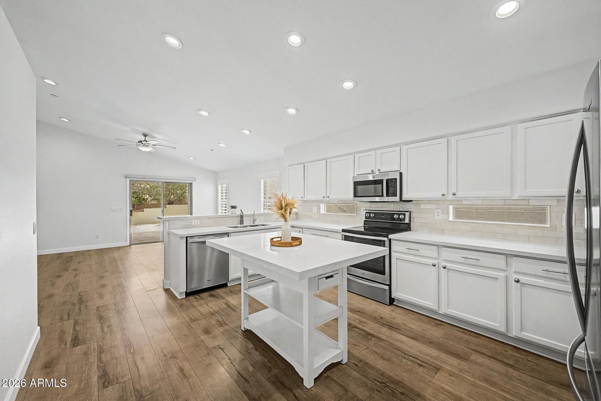 10482 E KAREN Drive
