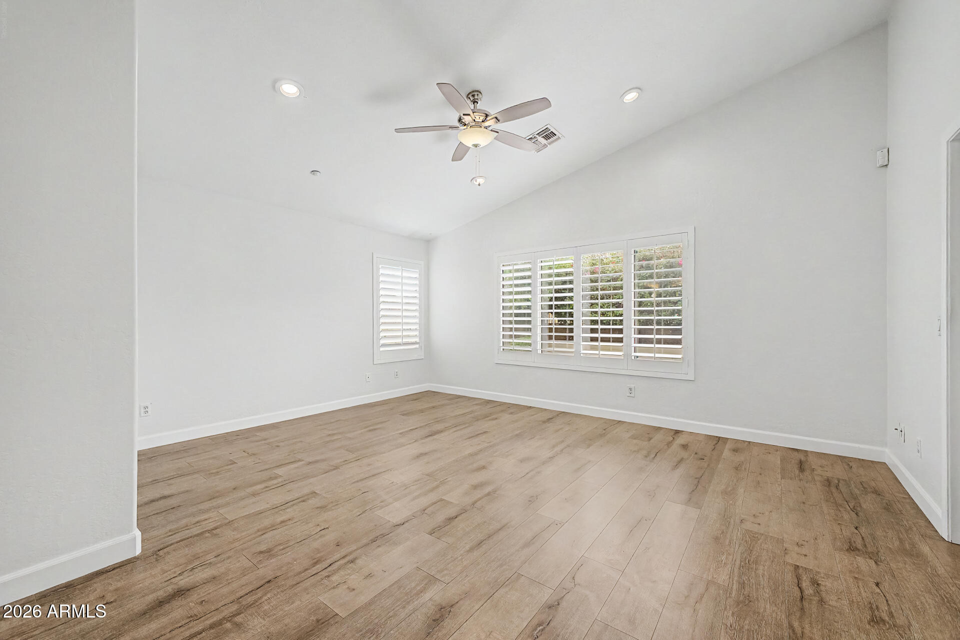 10482 E KAREN Drive