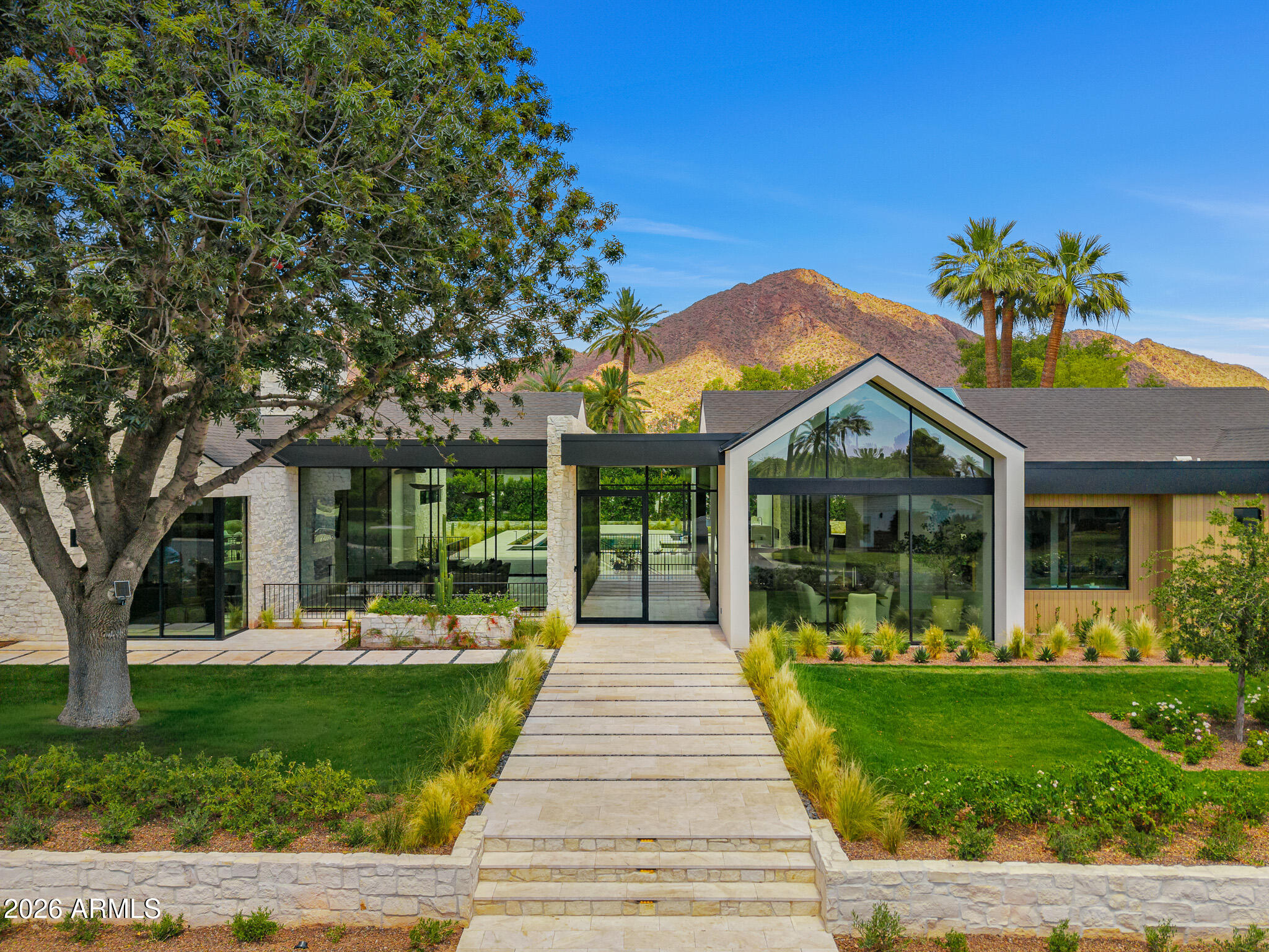 4828 E CALLE DEL MEDIO